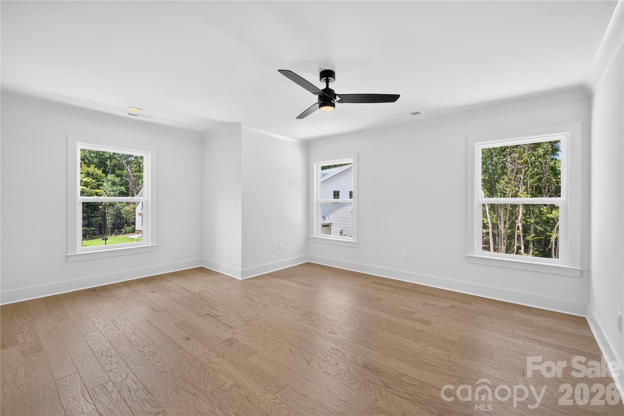 2316 Chateau Court Property Photo 37