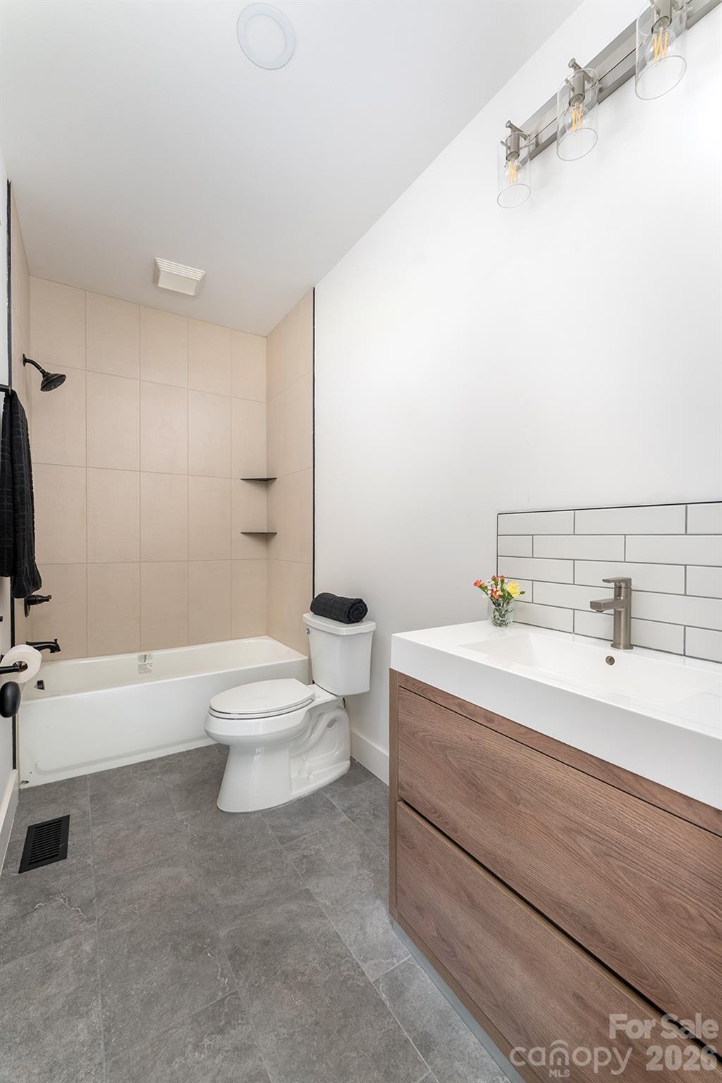 808 Maybank Drive Property Photo 22