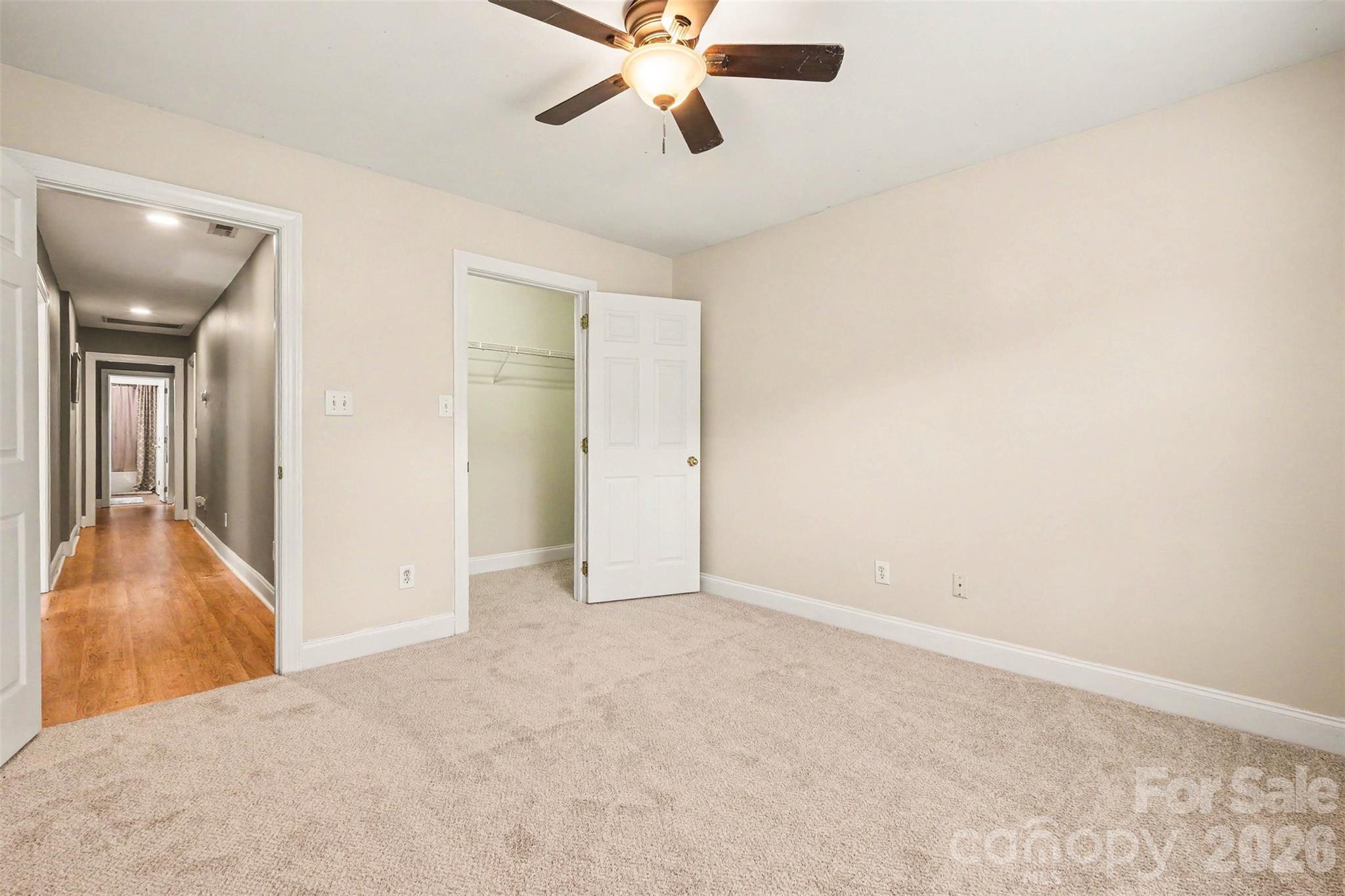 1484 Summit View Drive Property Photo 25