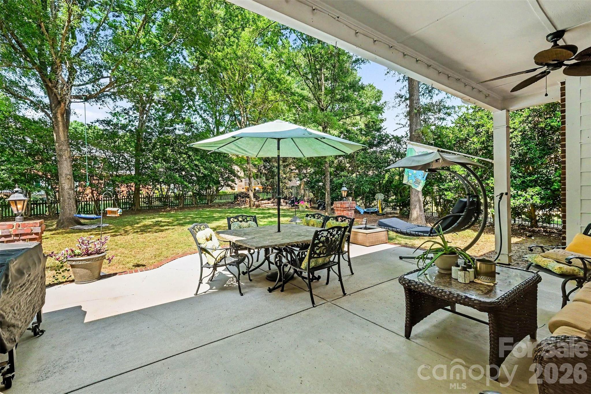 1484 Summit View Drive Property Photo 32