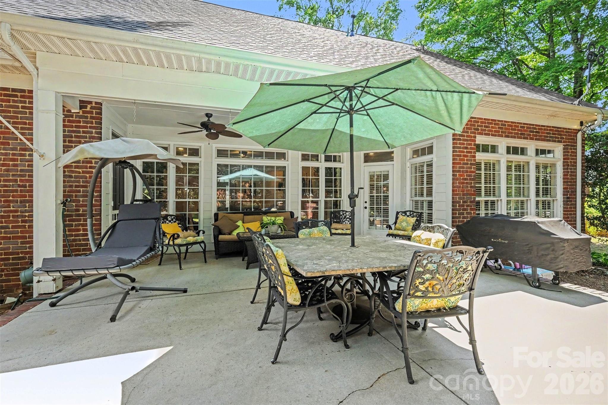 1484 Summit View Drive Property Photo 34