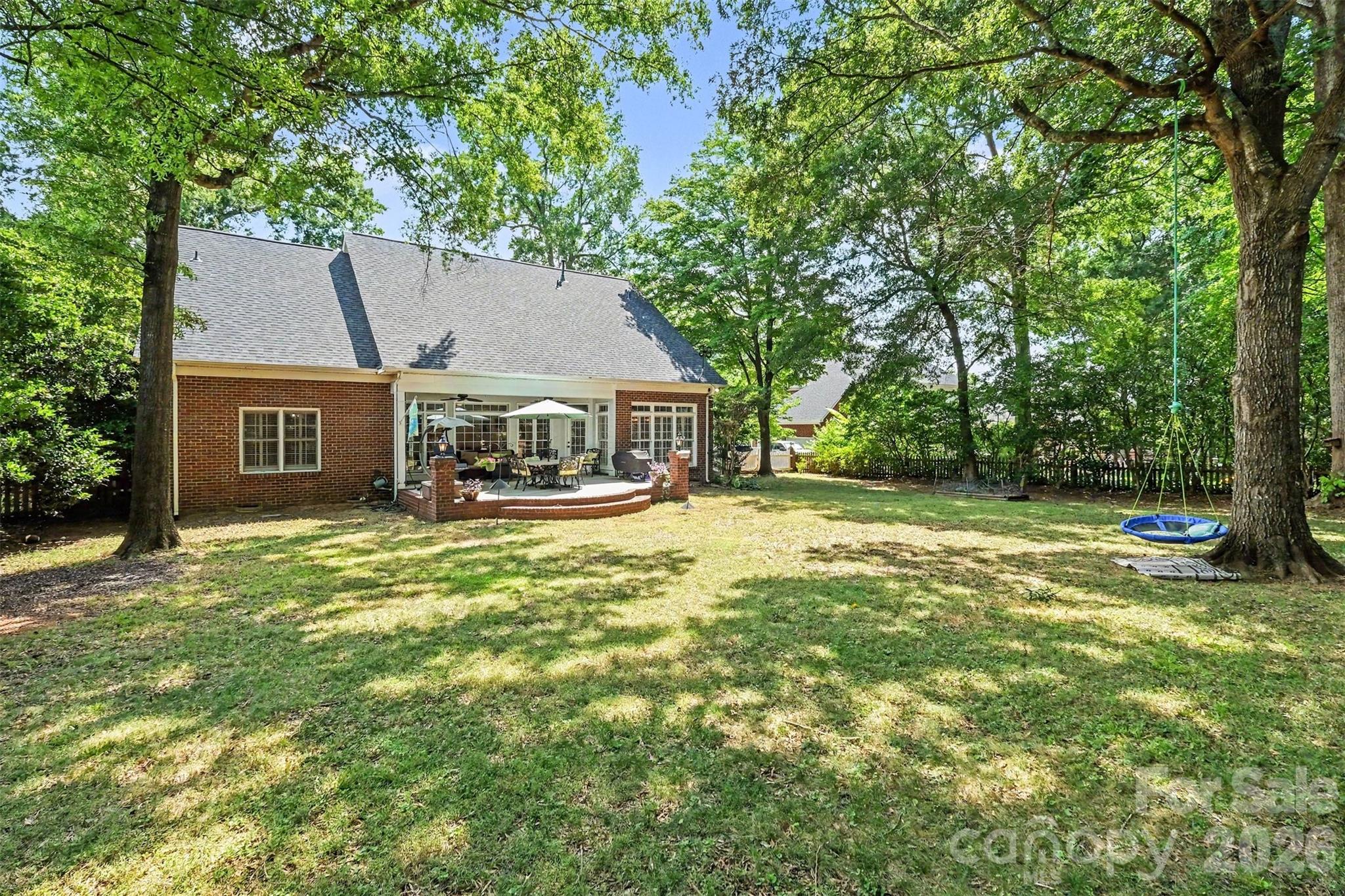 1484 Summit View Drive Property Photo 35