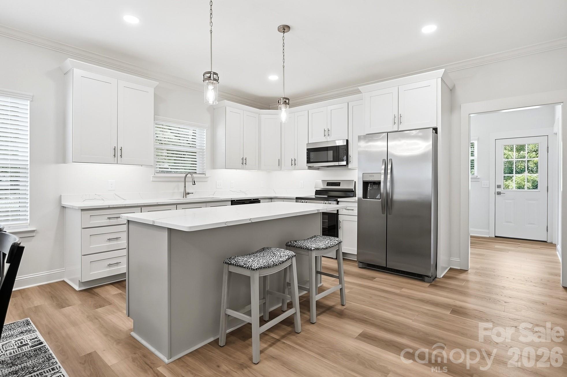 510 W 9th Street Property Photo 17