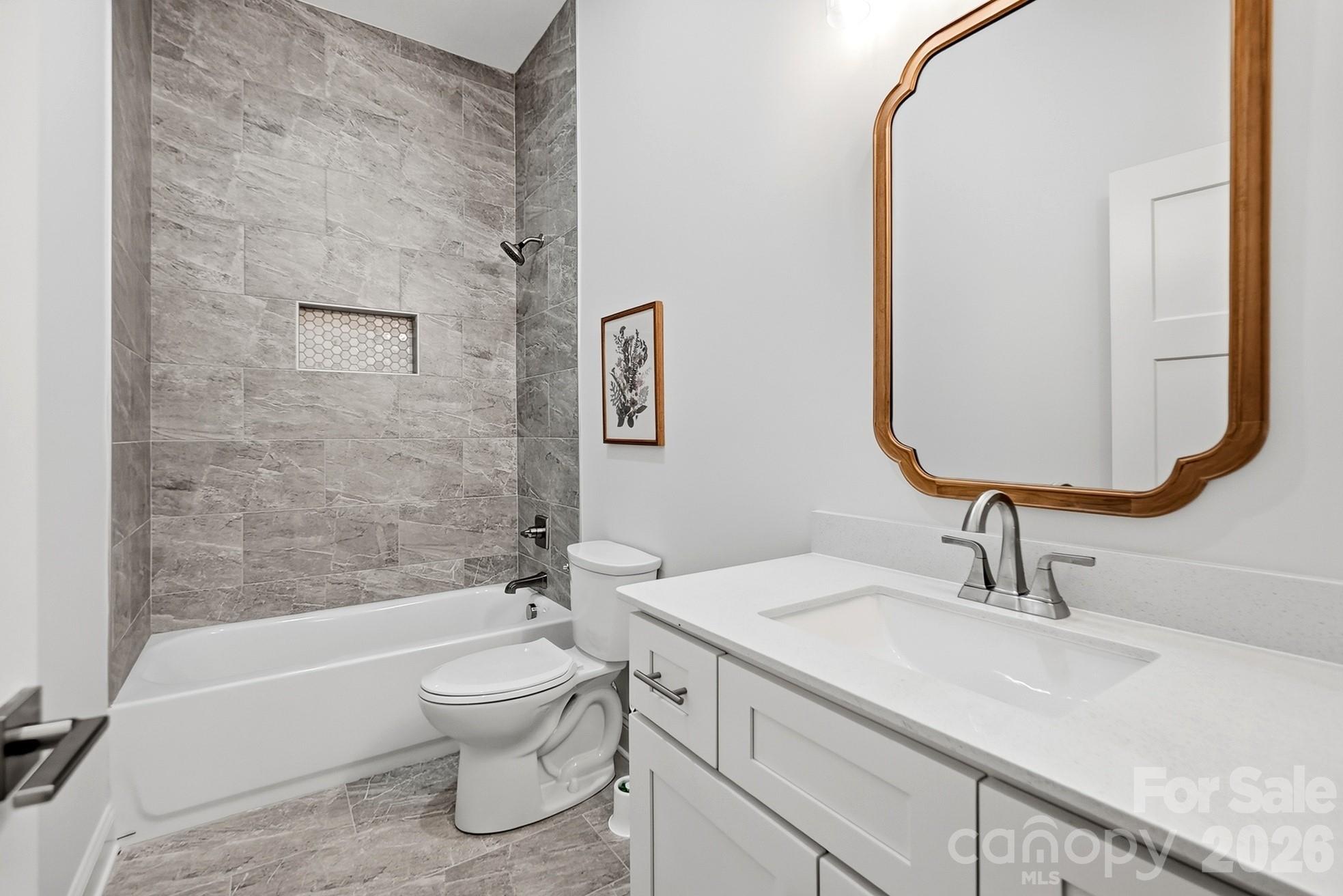 510 W 9th Street Property Photo 39