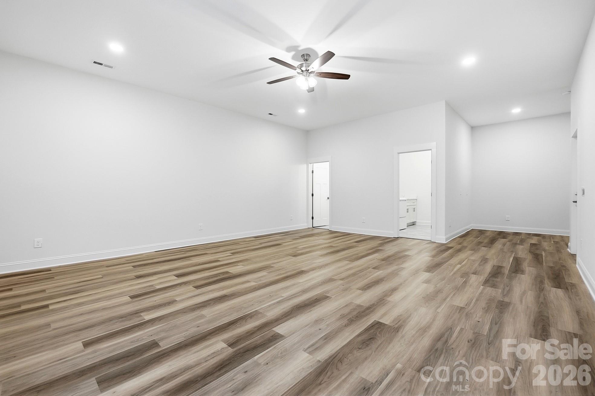 510 W 9th Street Property Photo 46