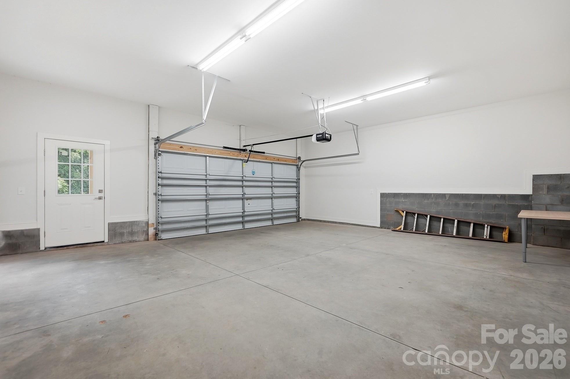 510 W 9th Street Property Photo 47