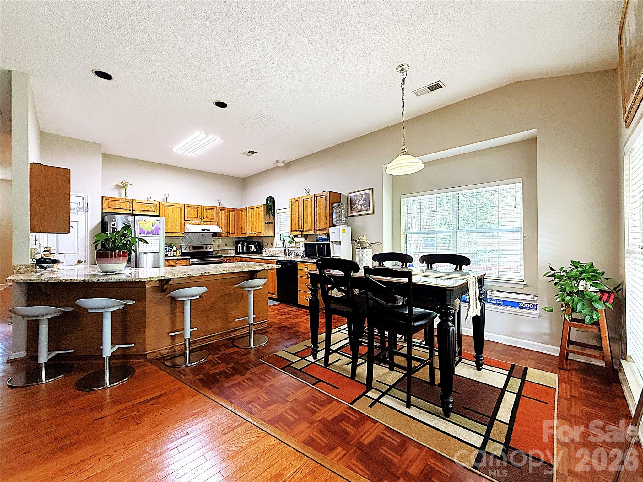 13636 Portpatrick Lane Property Photo 4