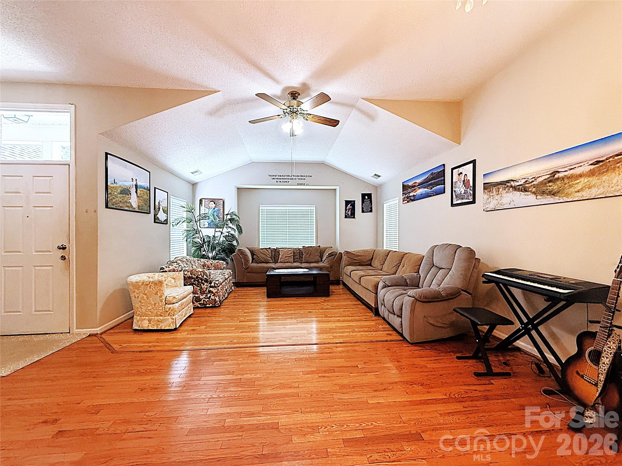 13636 Portpatrick Lane Property Photo 7