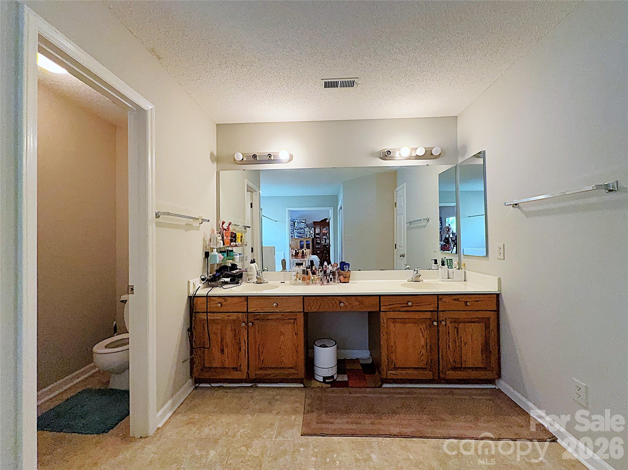 13636 Portpatrick Lane Property Photo 12
