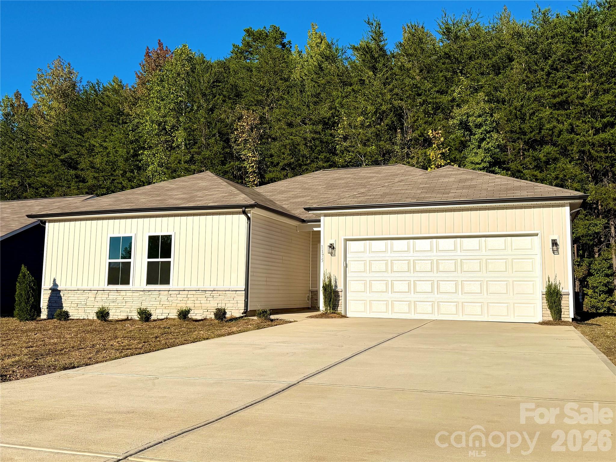 1175 Stoneglen Drive Property Photo 22