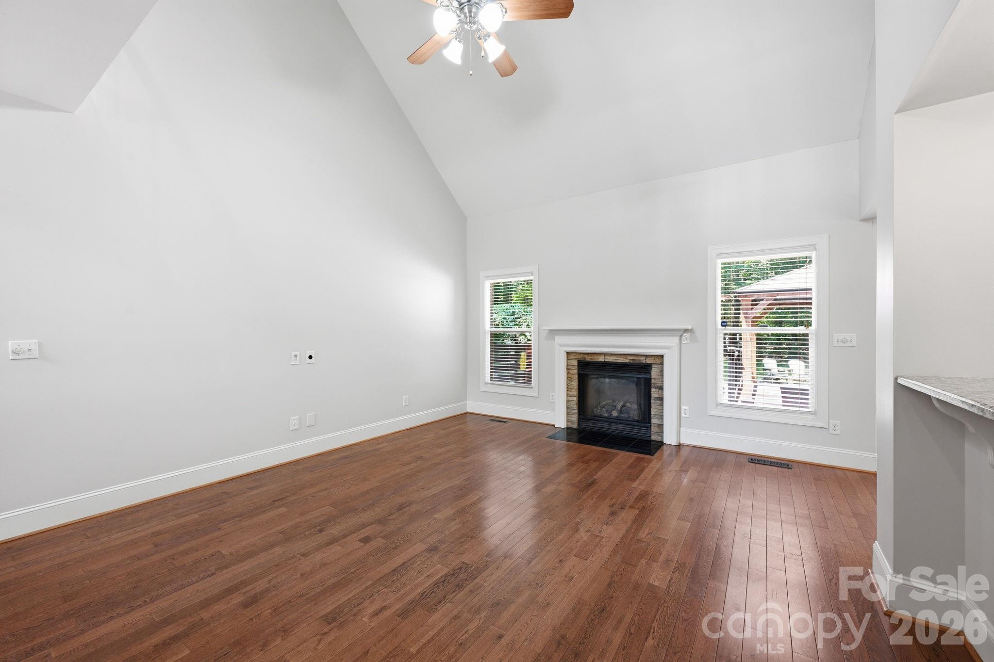202 Indian Trail Property Photo 7