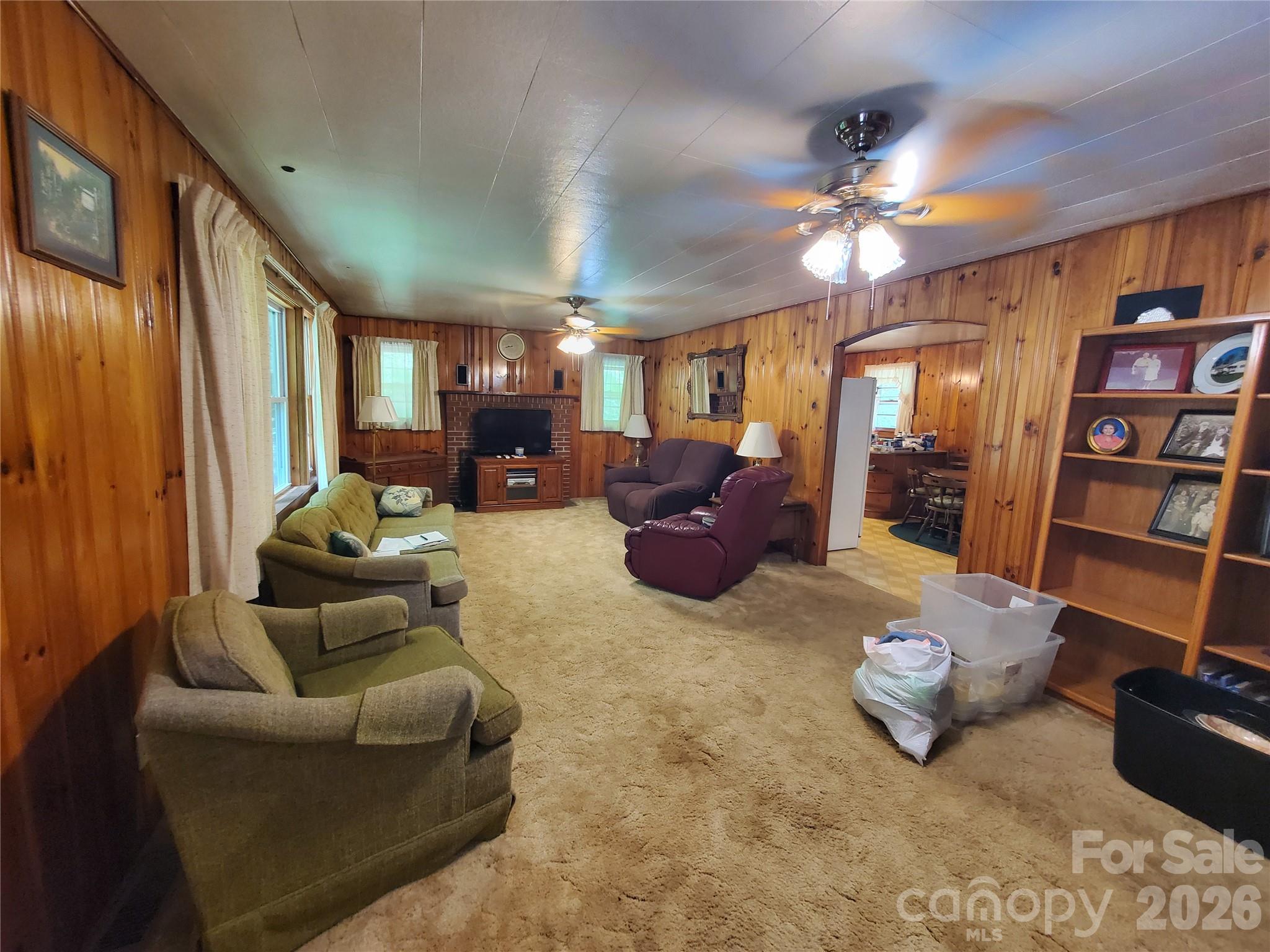 886 Hanging Rock Road Property Photo 18