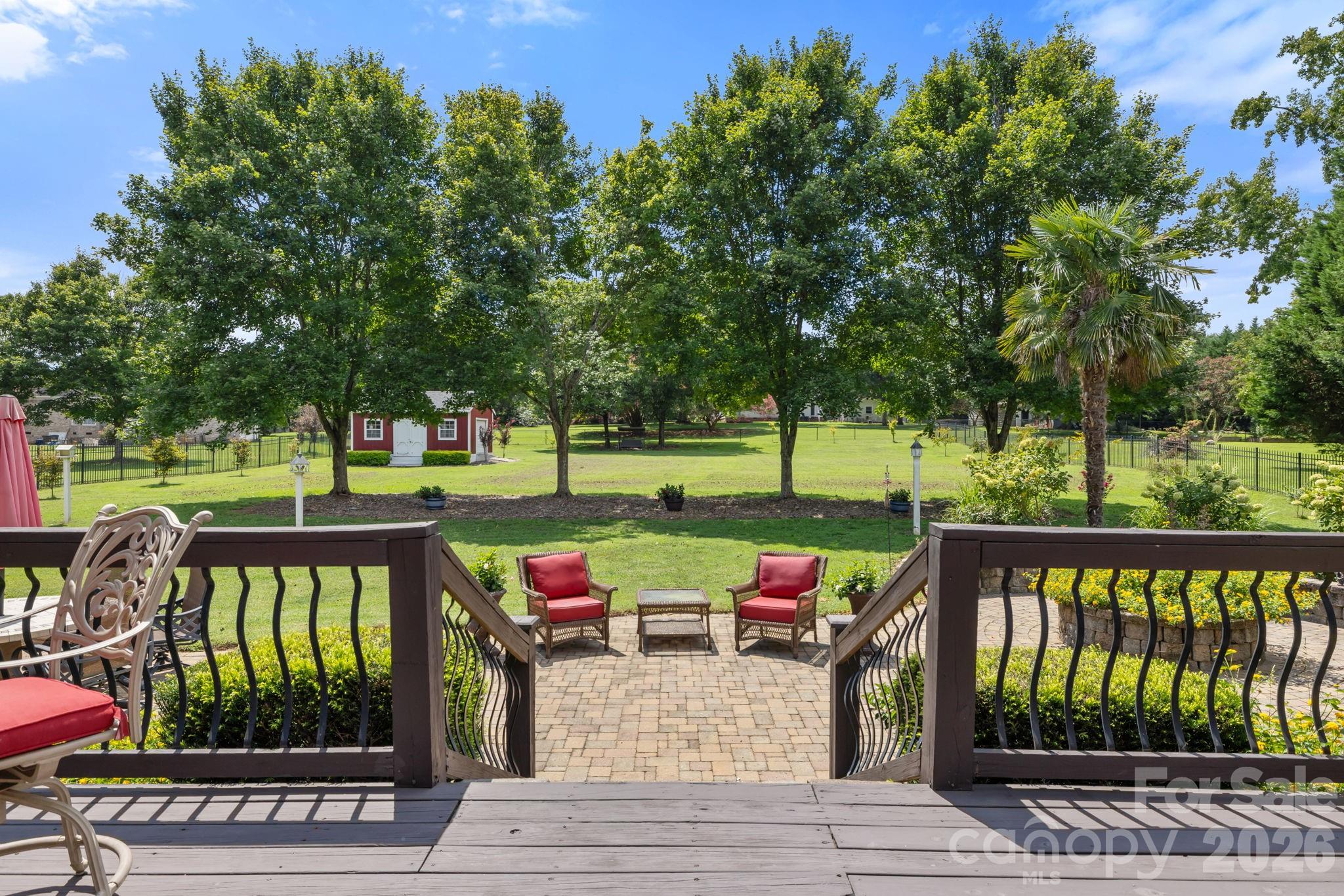 527 Hallman Drive Property Photo 36
