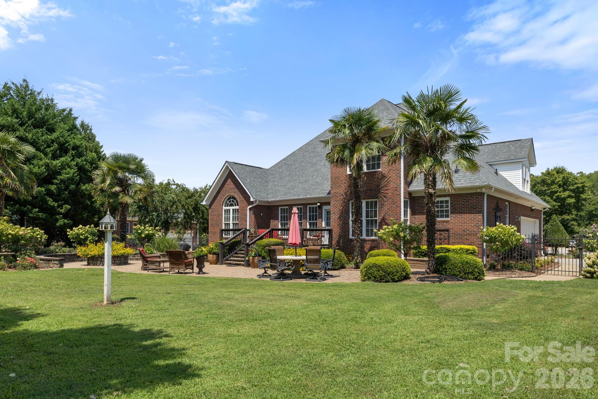 527 Hallman Drive Property Photo 39