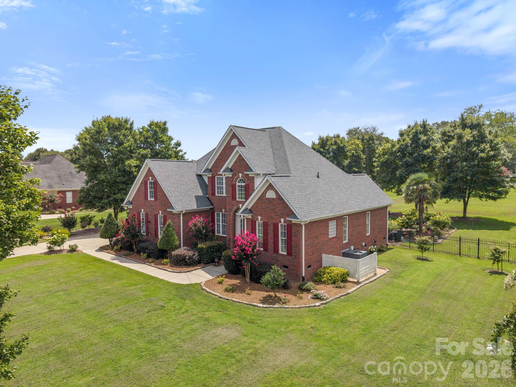 527 Hallman Drive Property Photo 45