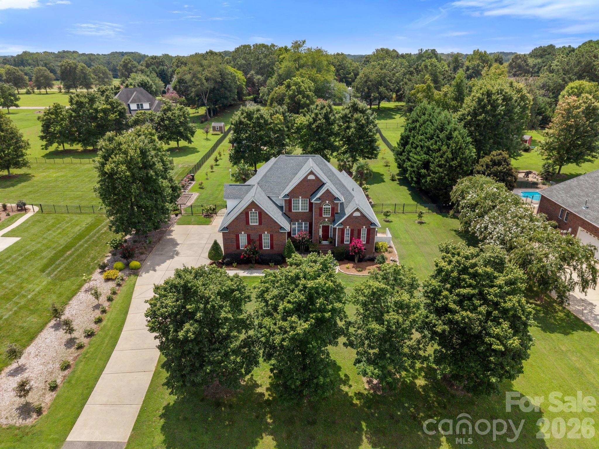 527 Hallman Drive Property Photo 48