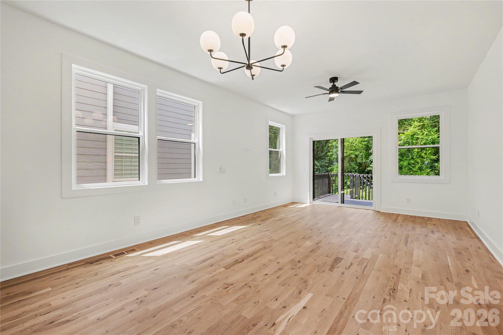 3024 Walter Street Property Photo 5