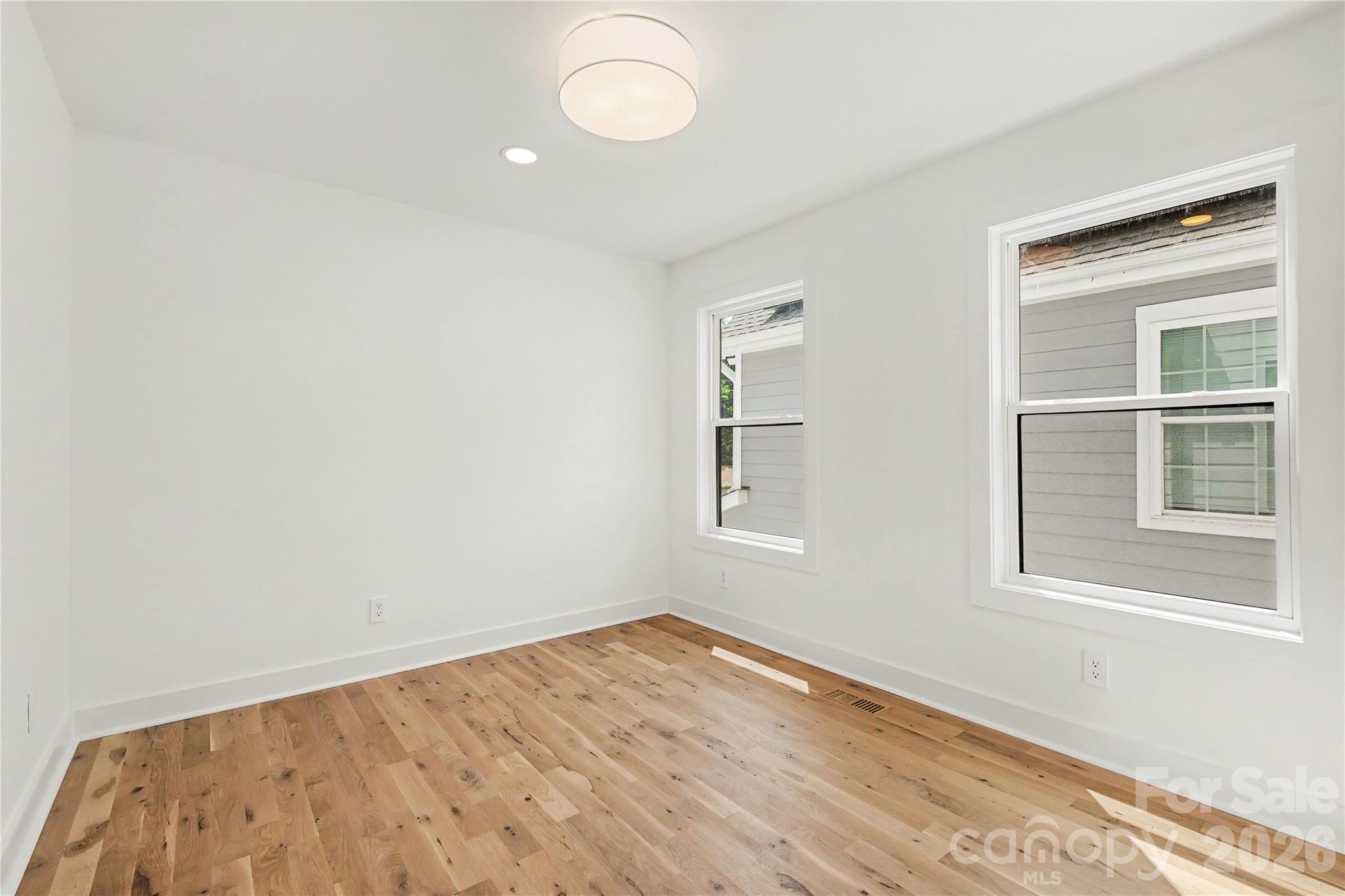 3024 Walter Street Property Photo 11
