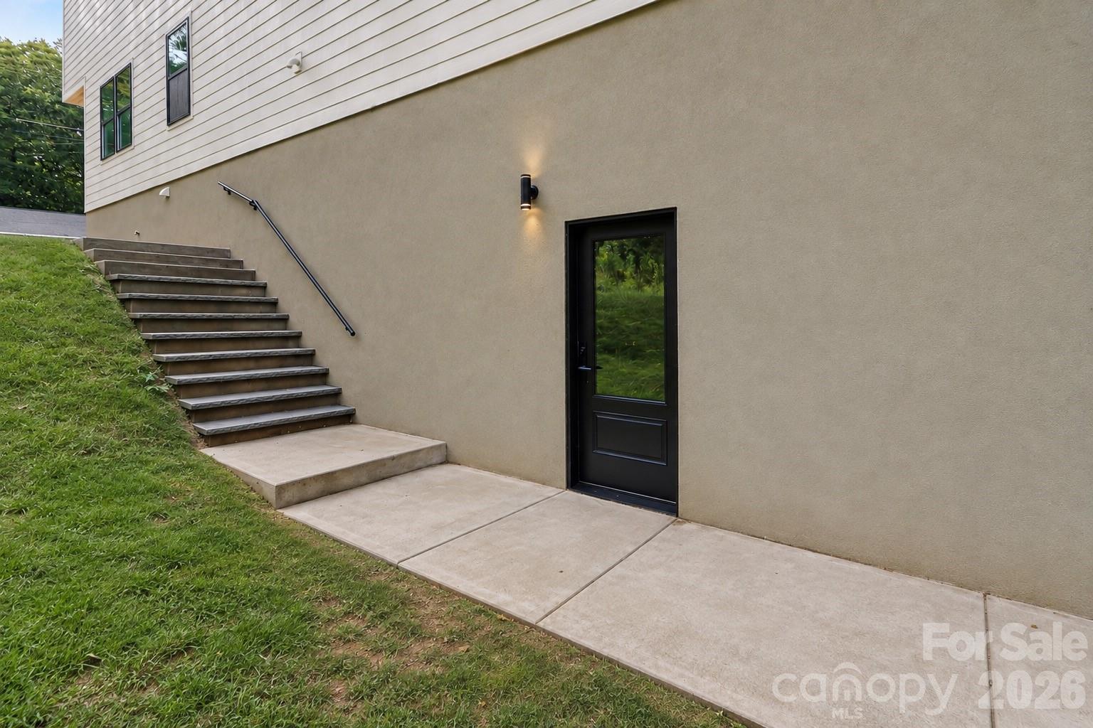 3024 Walter Street Property Photo 12