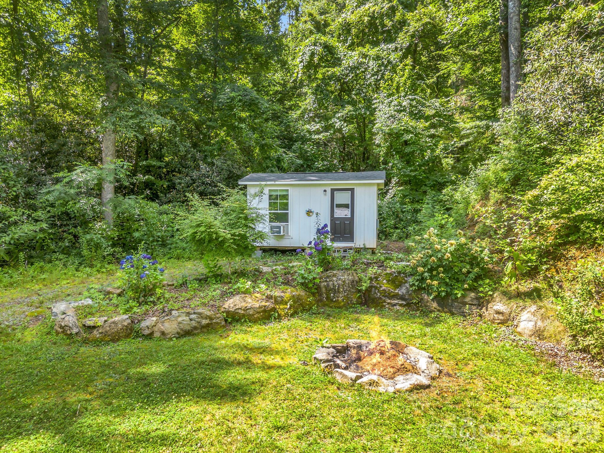216 Aiken Road Property Photo 2