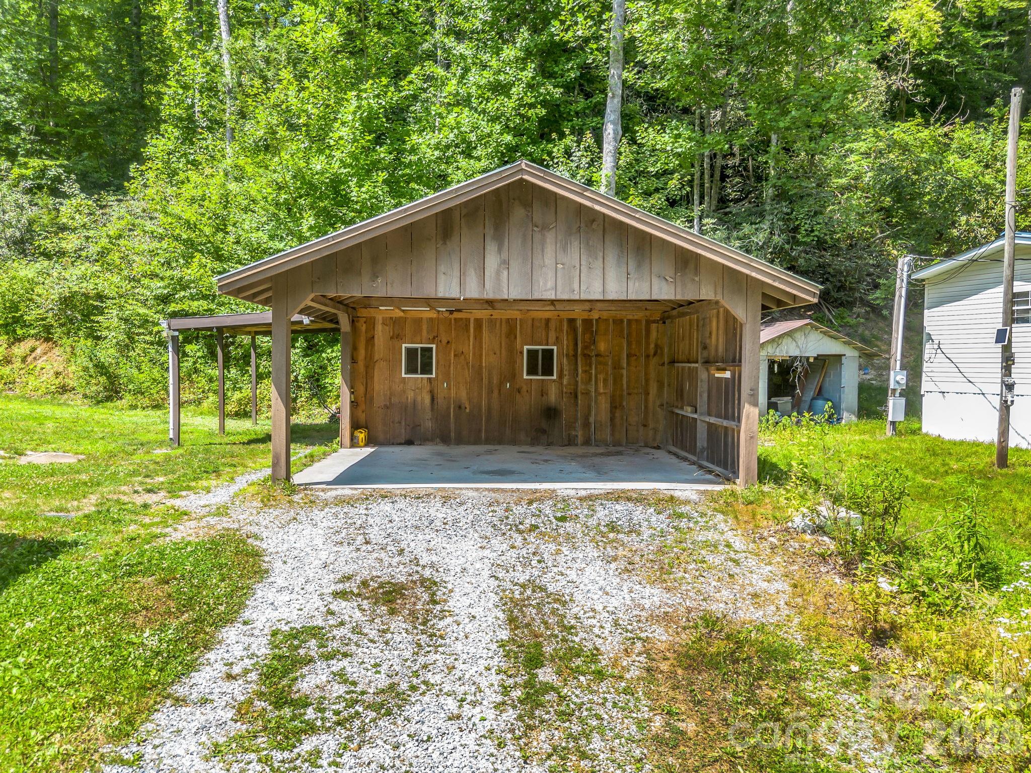 216 Aiken Road Property Photo 29