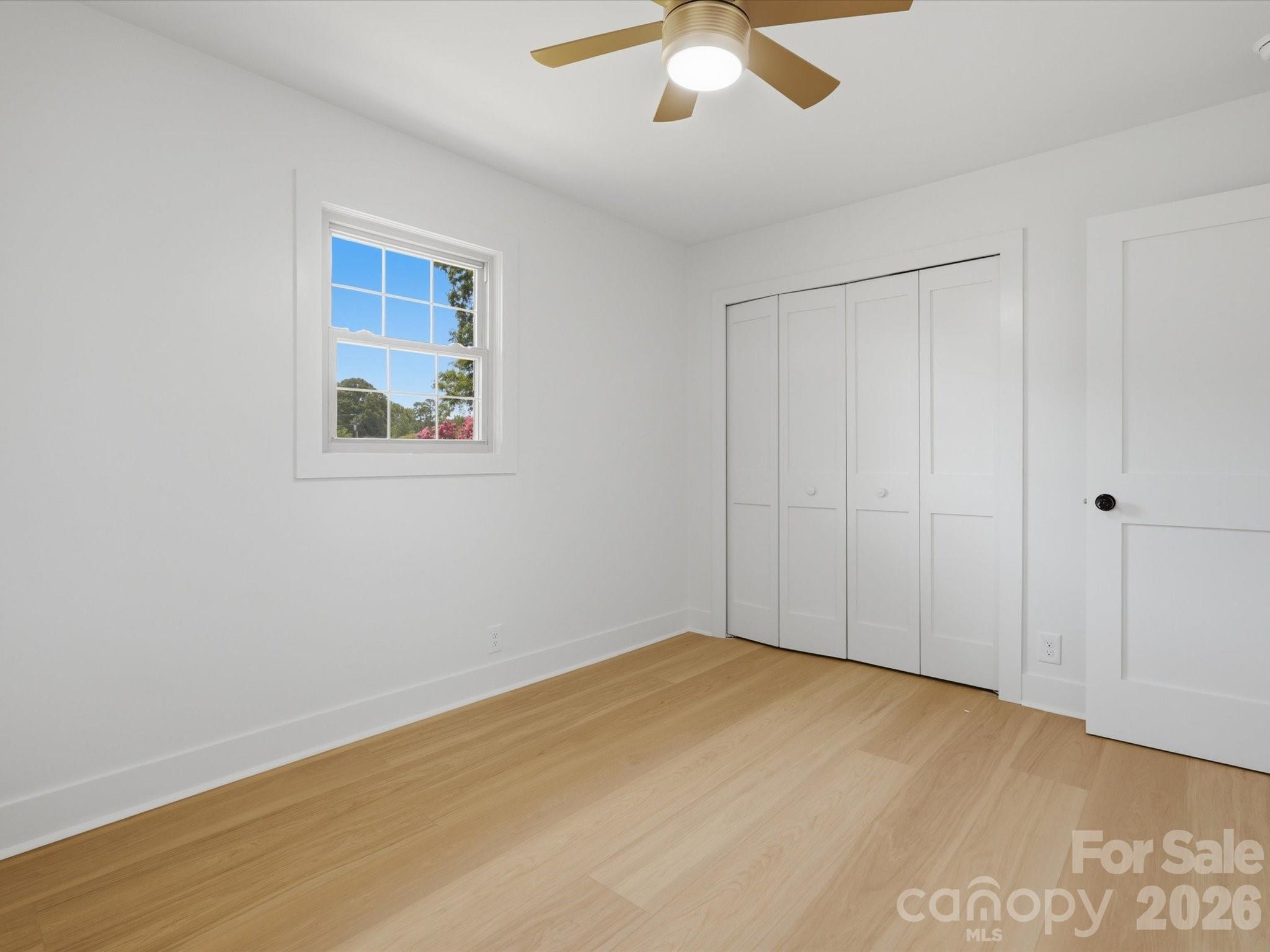 1480 Hallmark Drive Property Photo 10