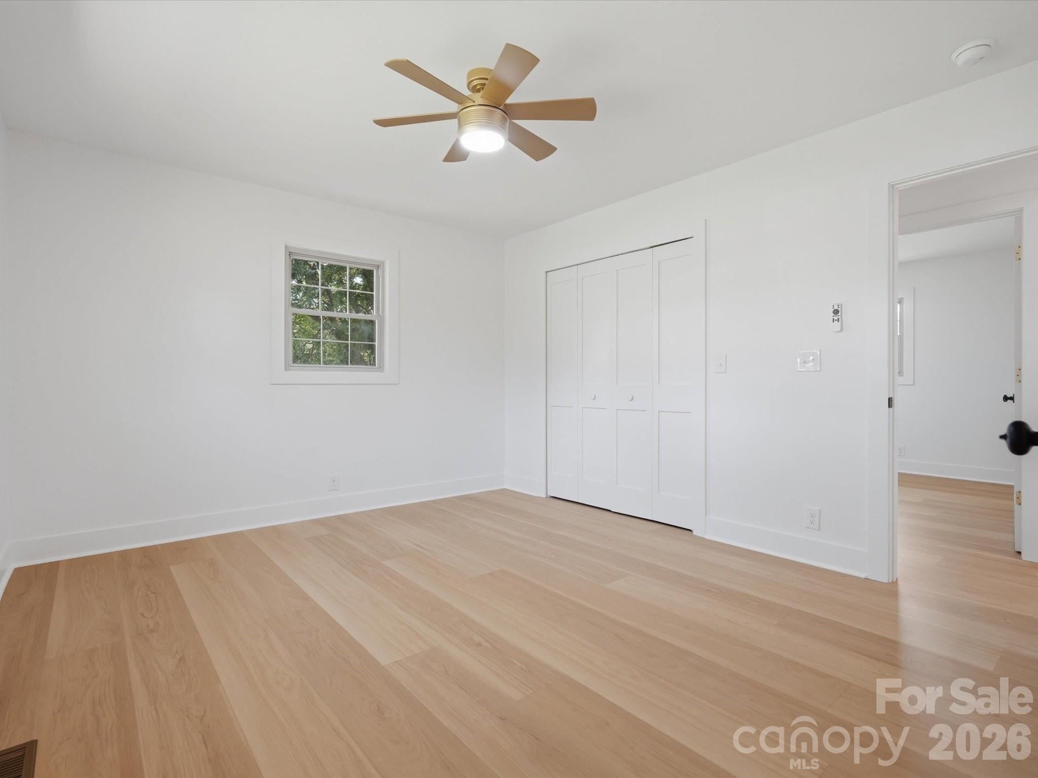 1480 Hallmark Drive Property Photo 12
