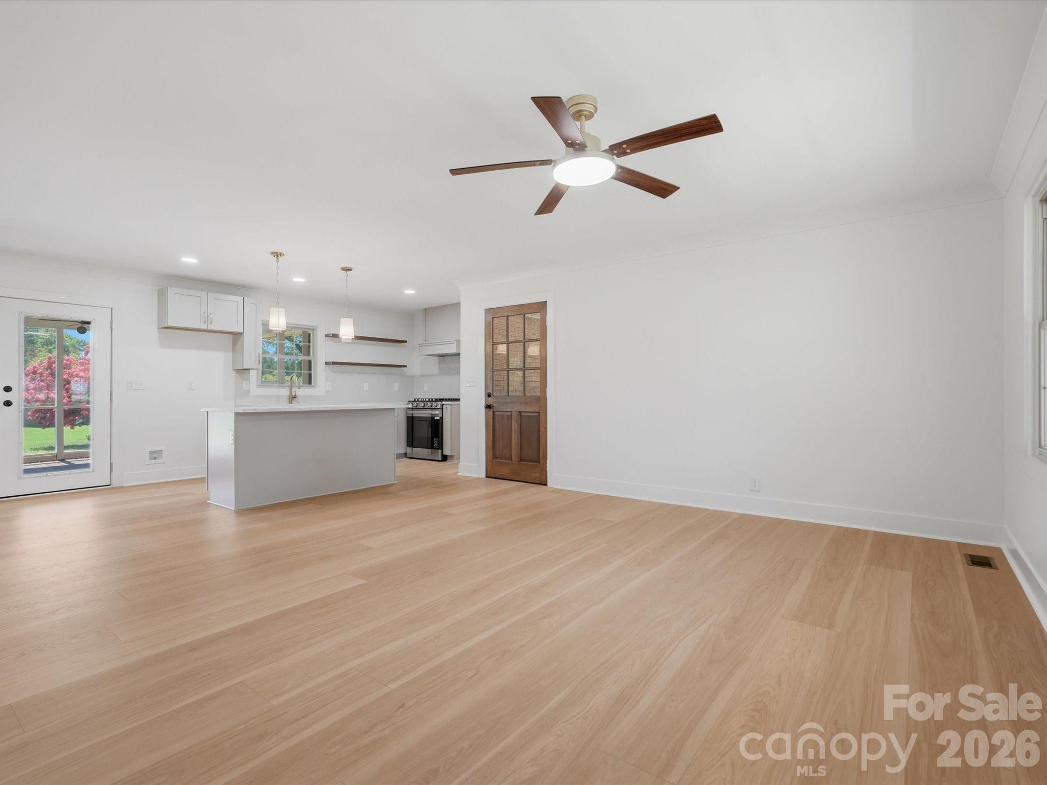 1480 Hallmark Drive Property Photo 30