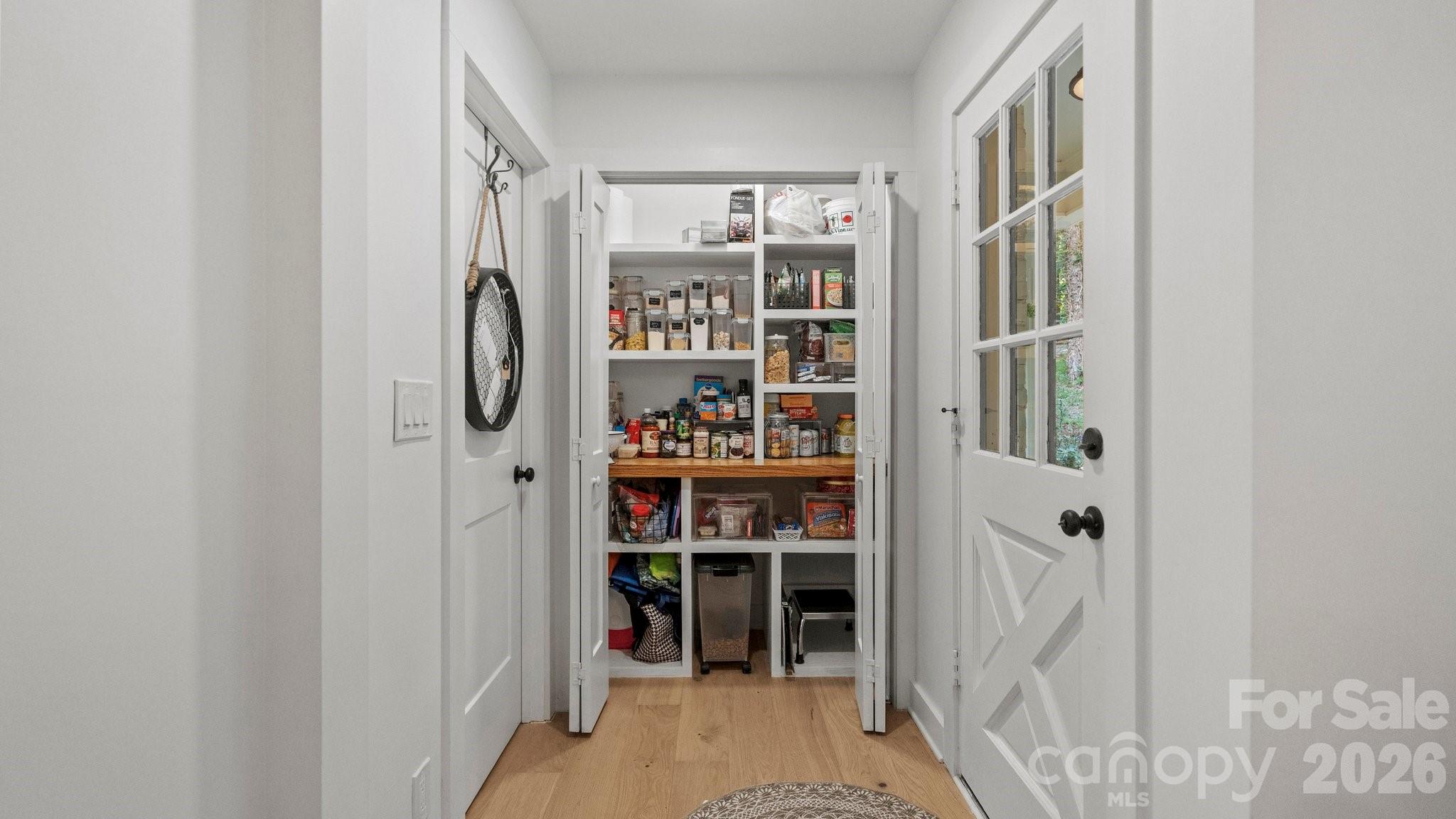 215 Ridgewood Drive Property Photo 14