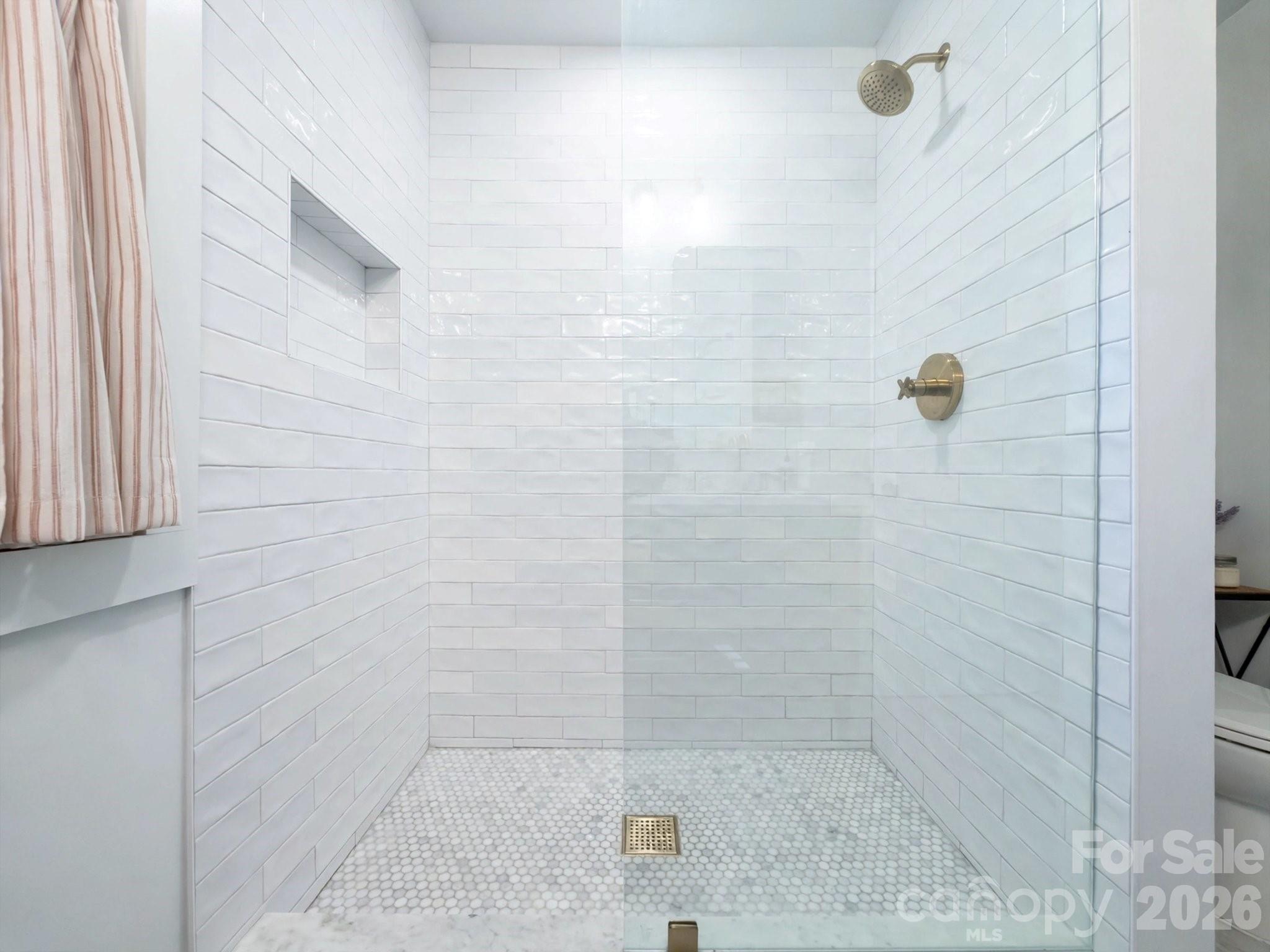 215 Ridgewood Drive Property Photo 25