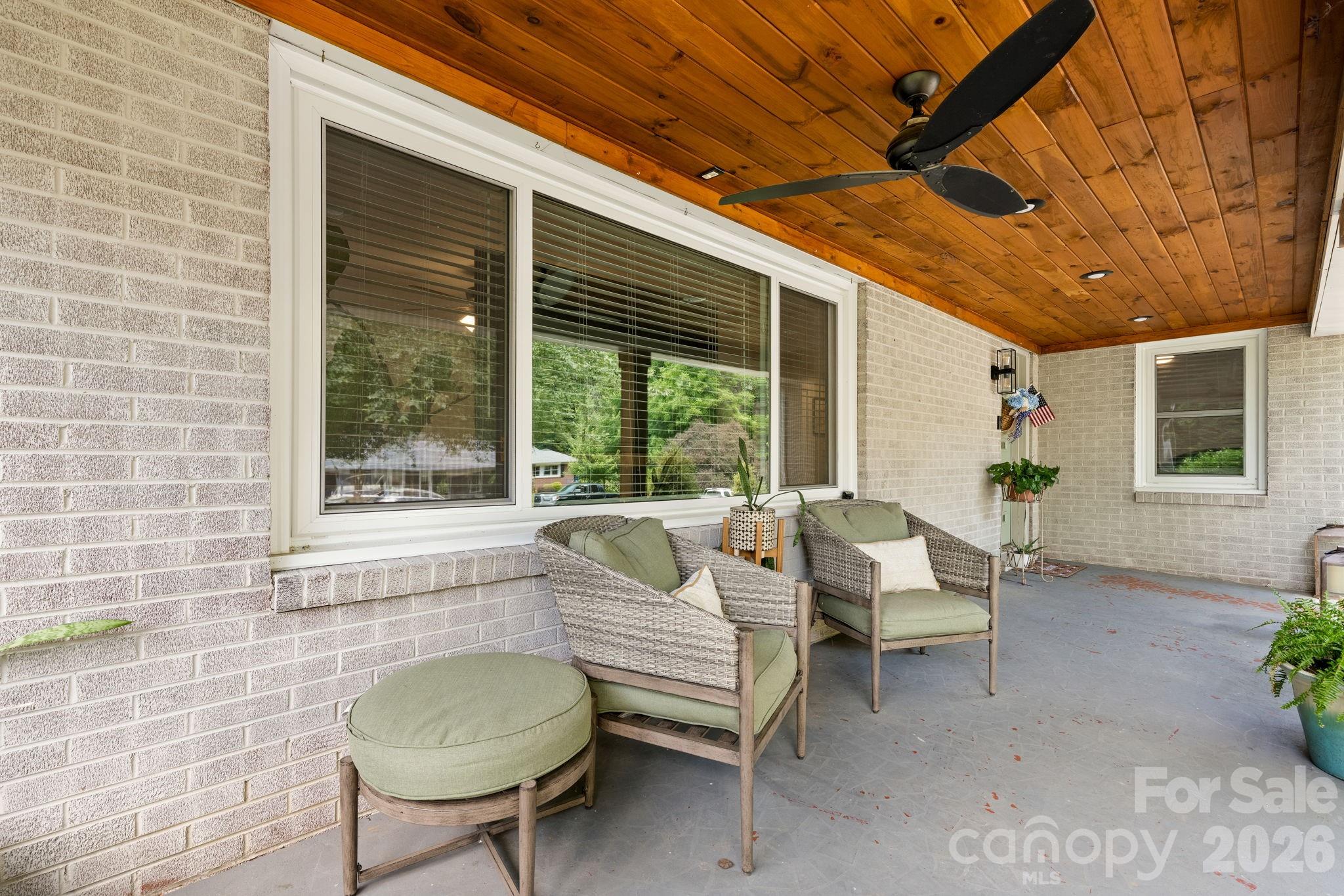 1007 I Street Property Photo 8