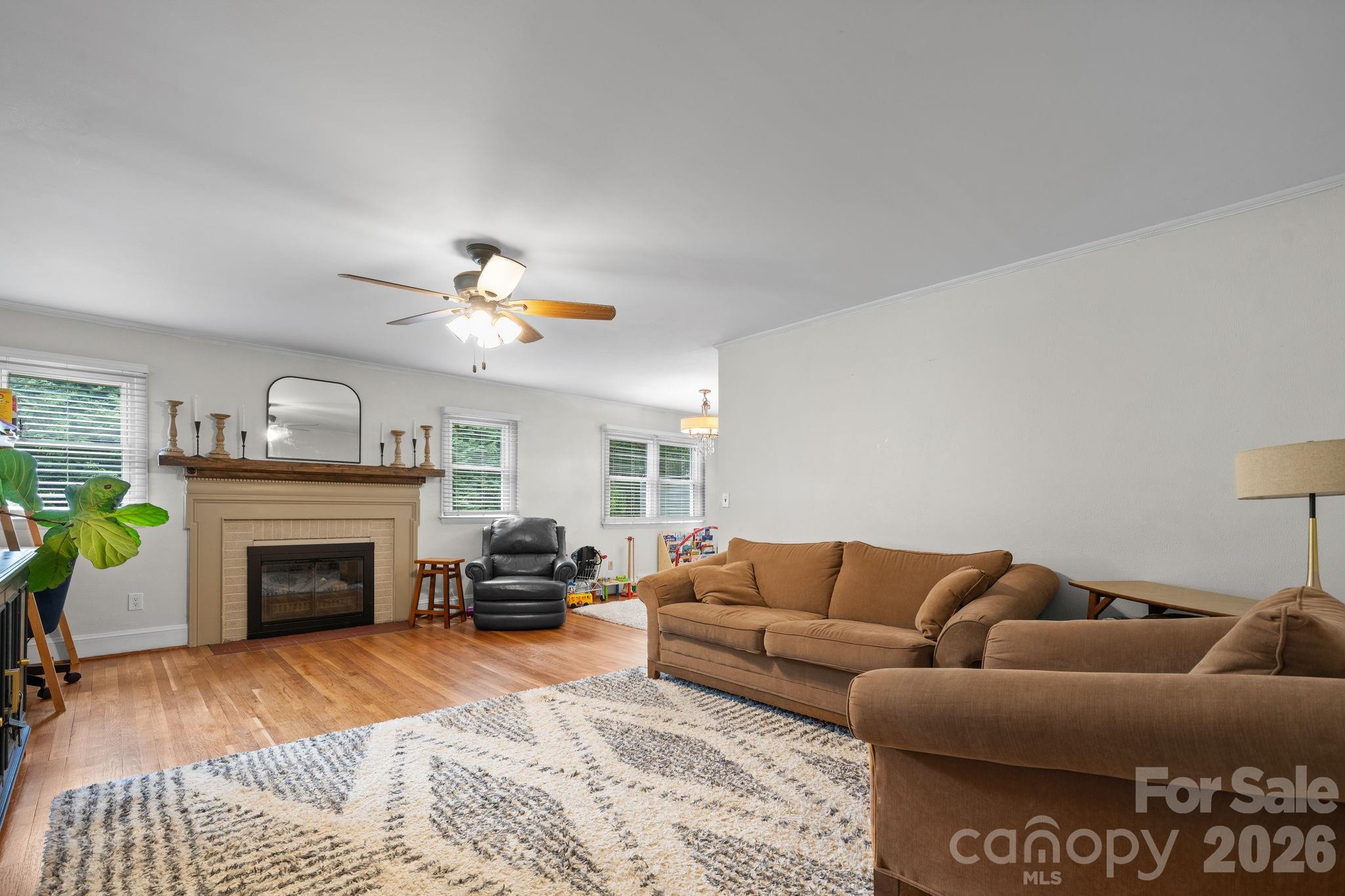 1007 I Street Property Photo 9