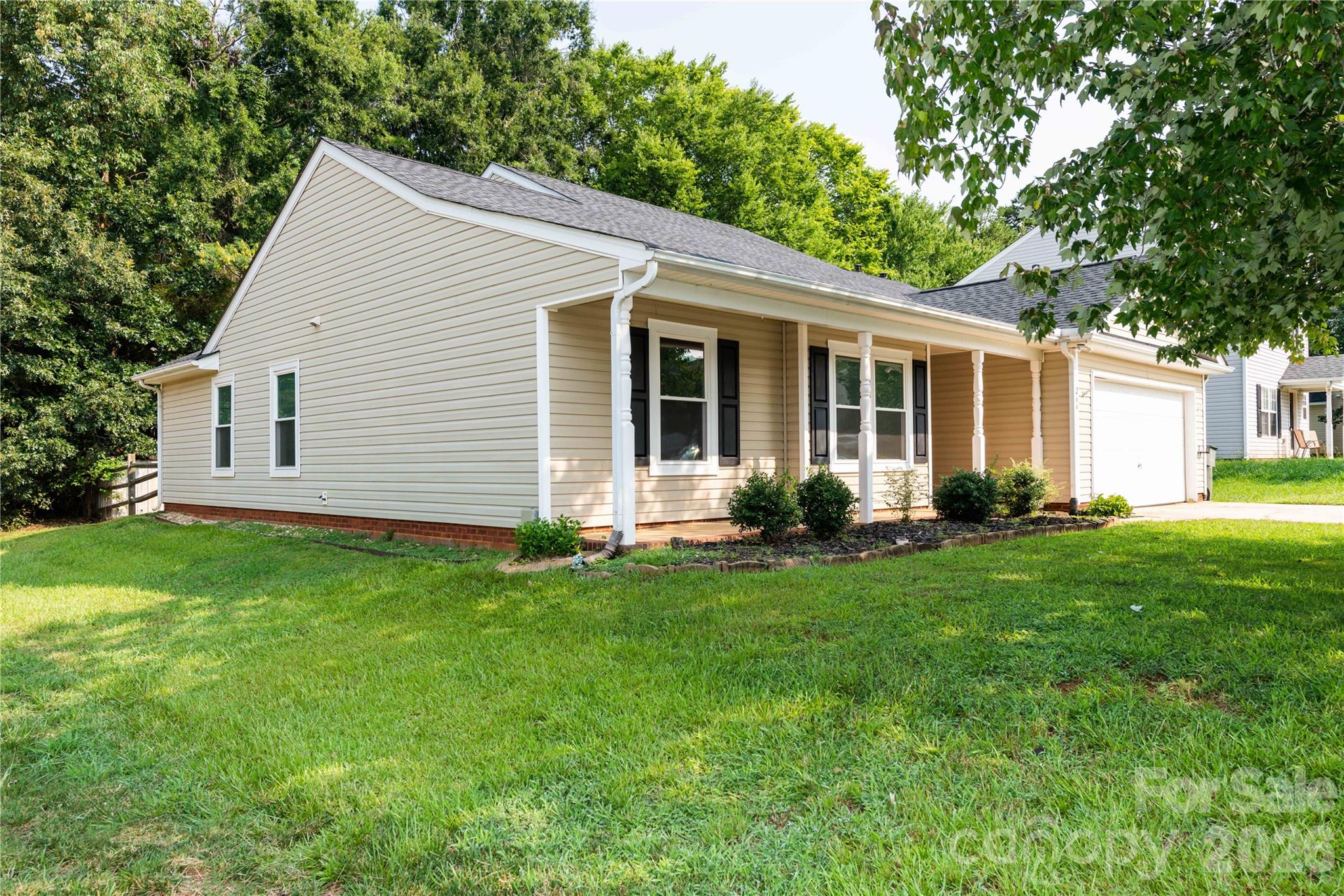266 Kendra Drive Property Photo 5