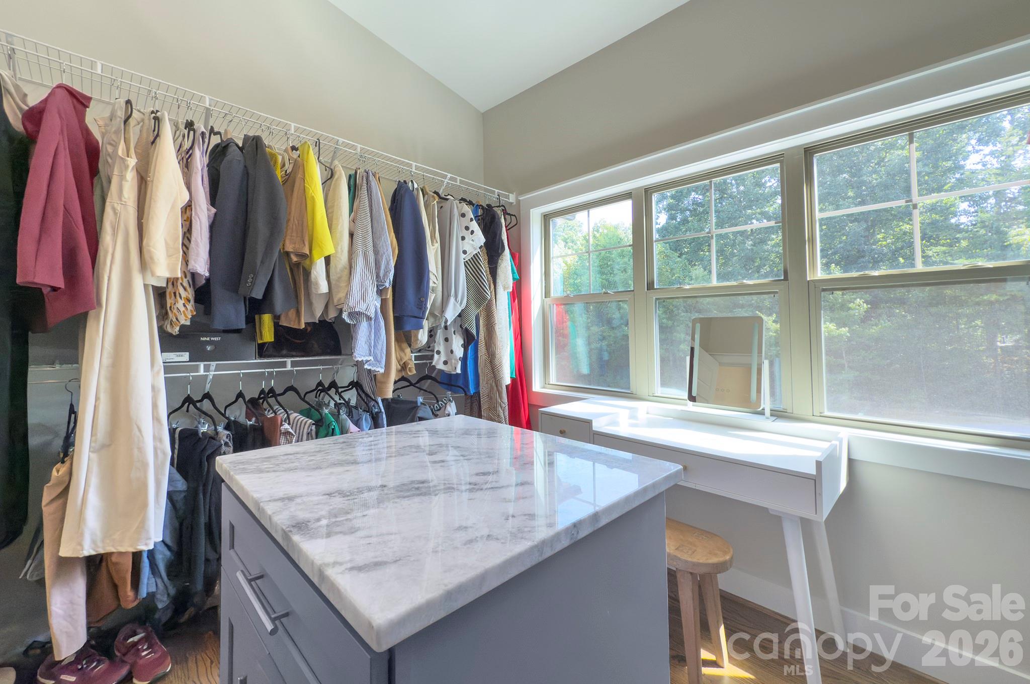 6672 Maple Spring Court Property Photo 25
