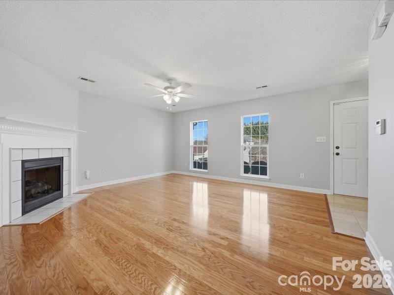 1968 8th Street Lane Property Photo 3