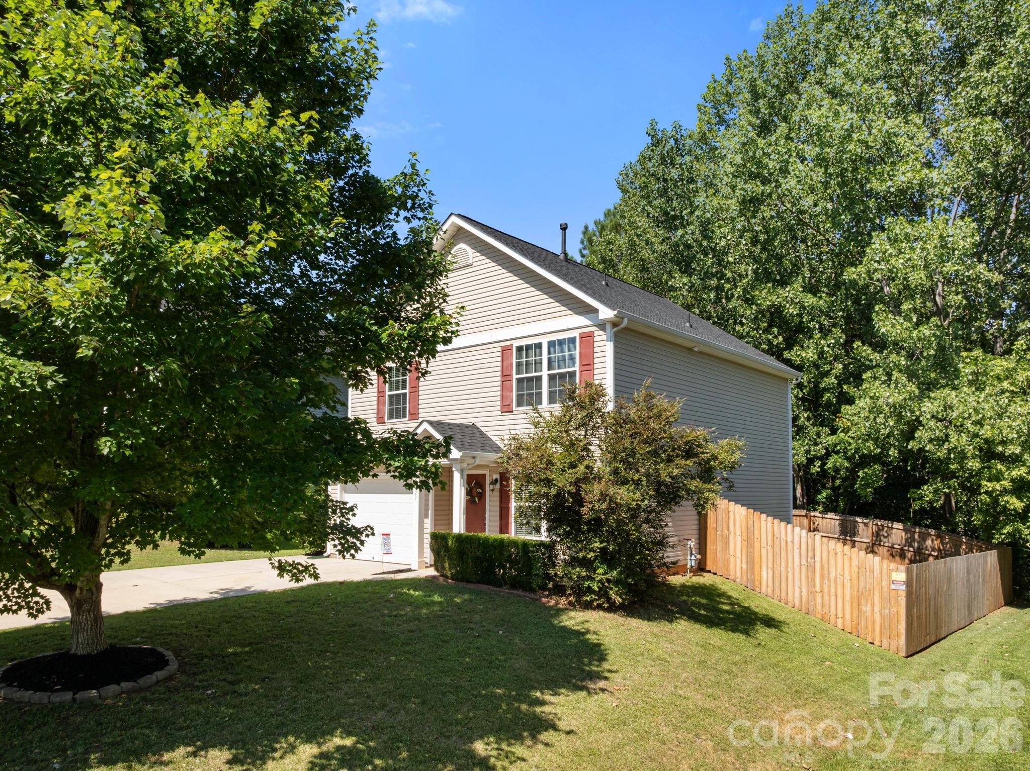 1429 River Run Road Property Photo 2