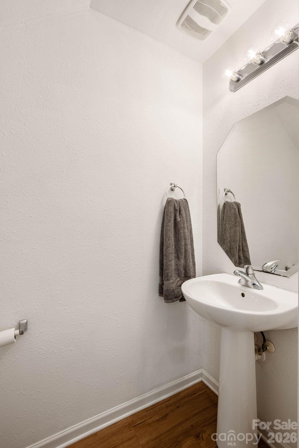 1429 River Run Road Property Photo 13