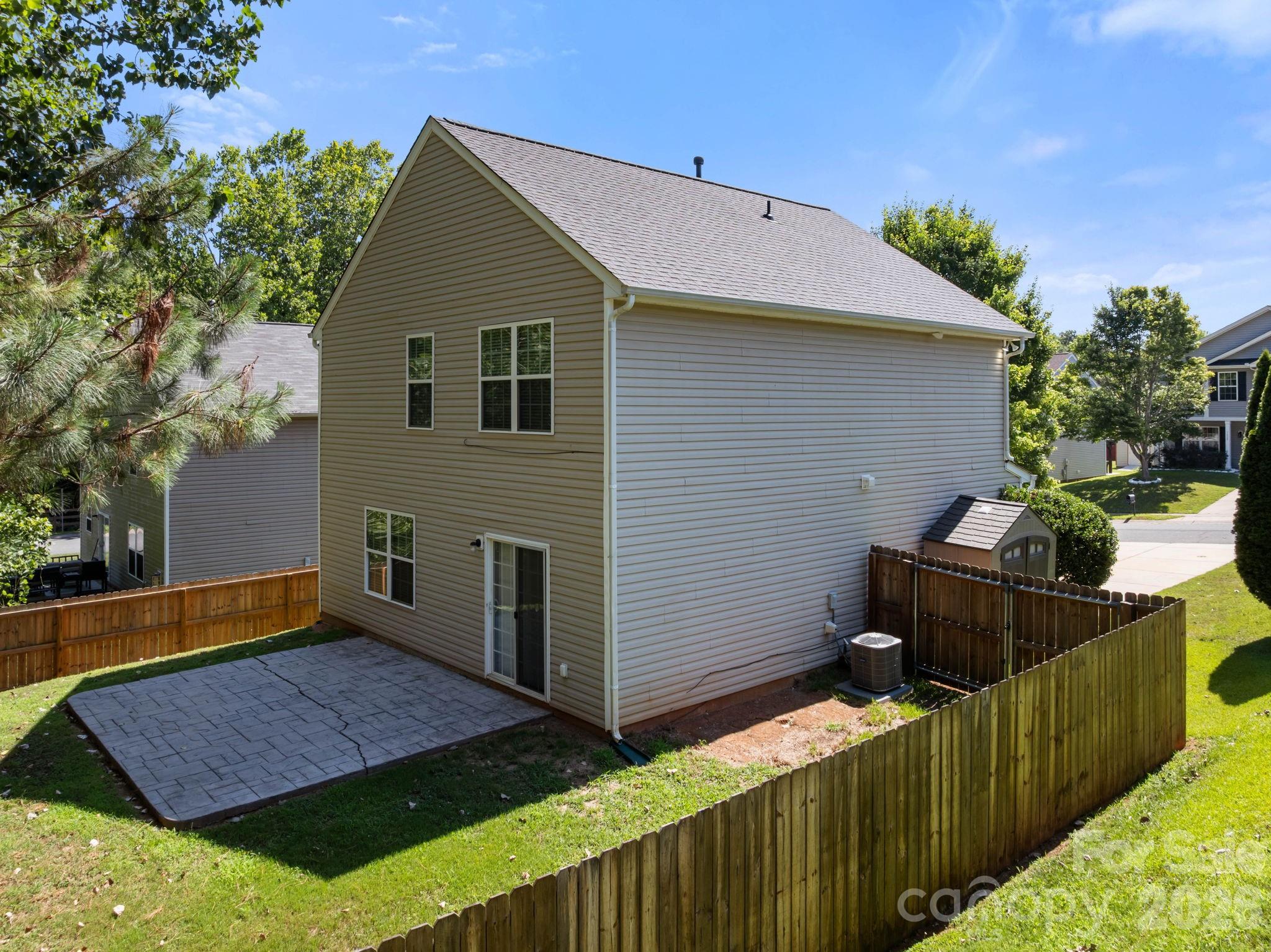 1429 River Run Road Property Photo 28