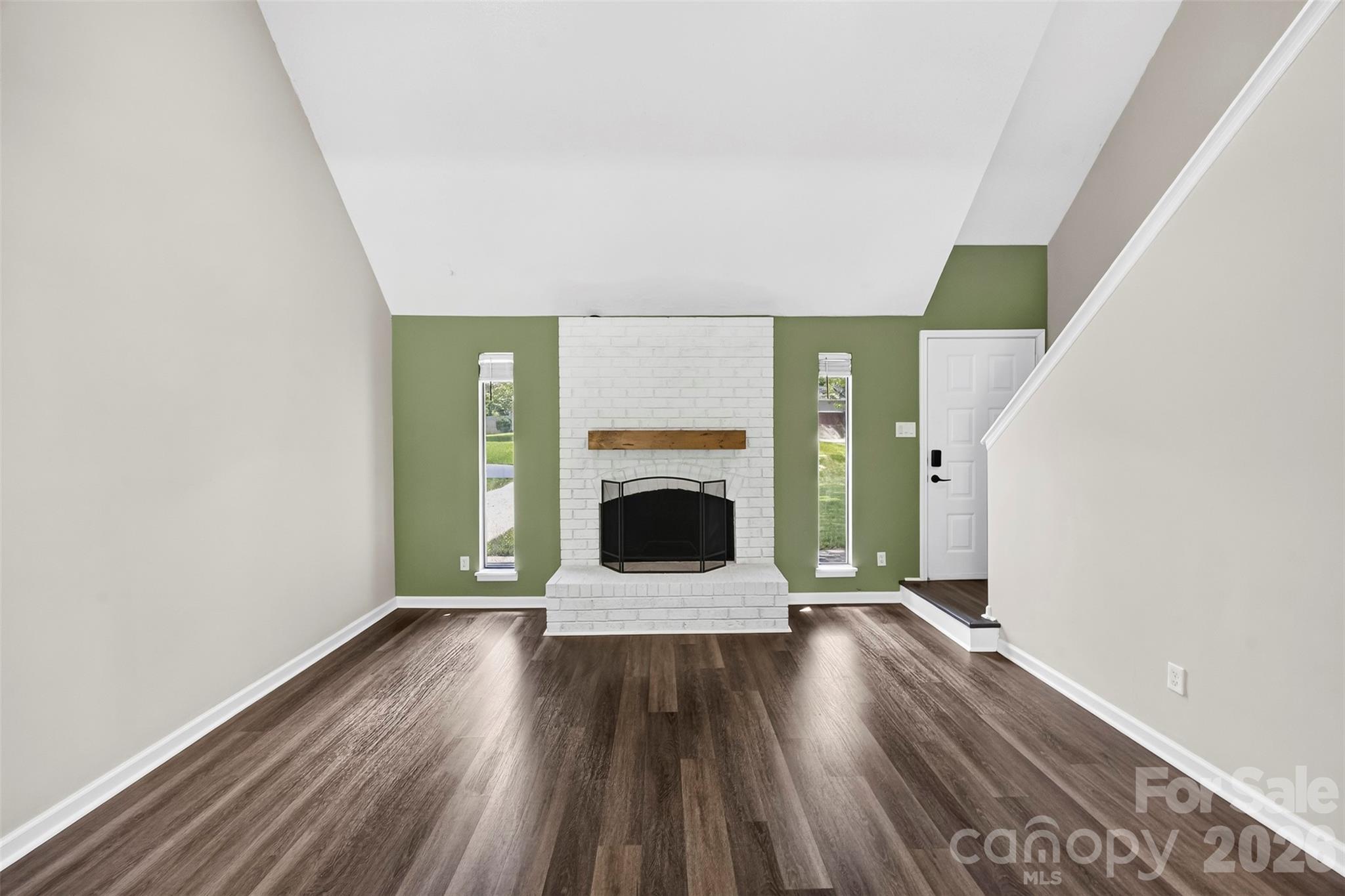 6719 Montezuma Trail Property Photo 8