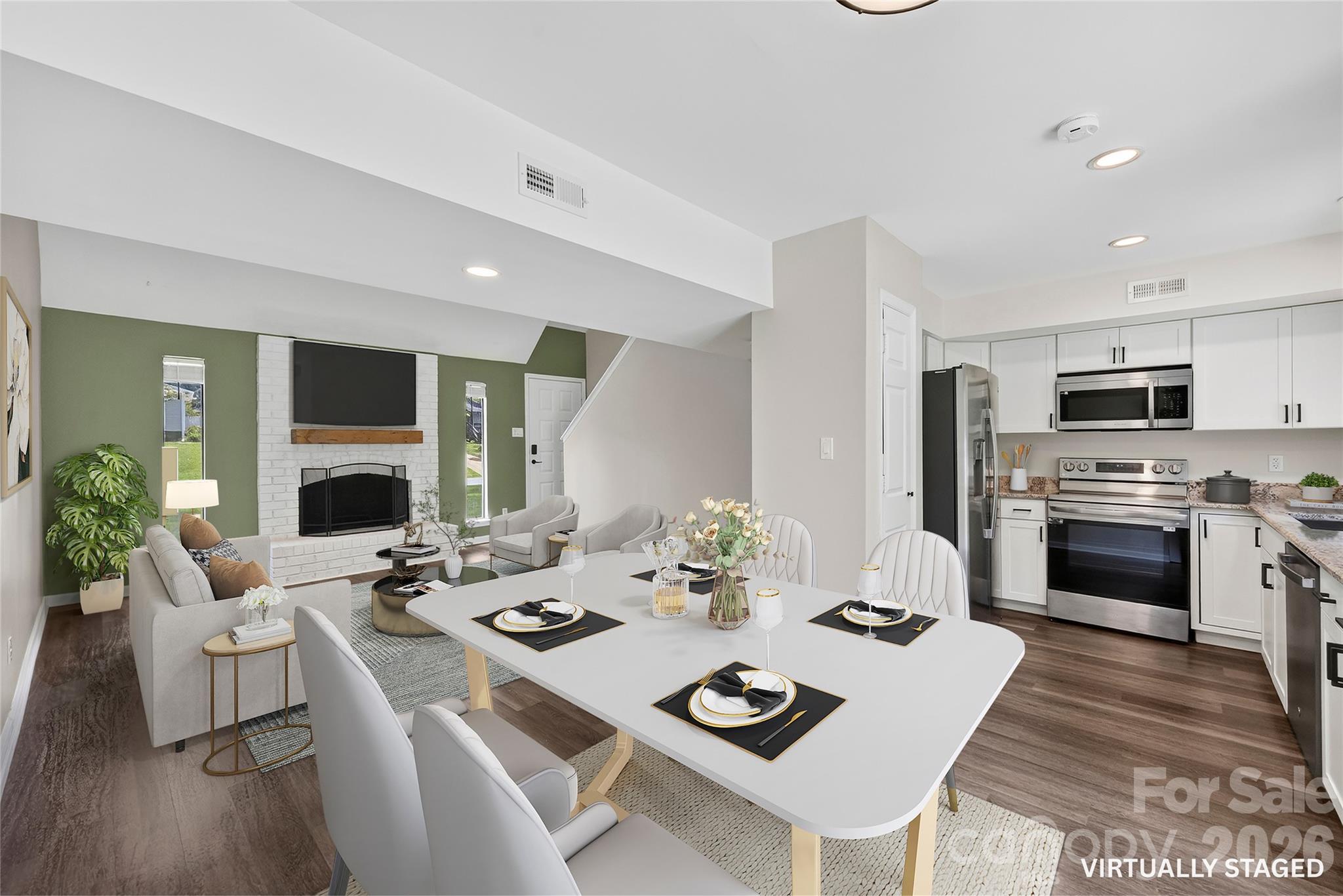 6719 Montezuma Trail Property Photo 8