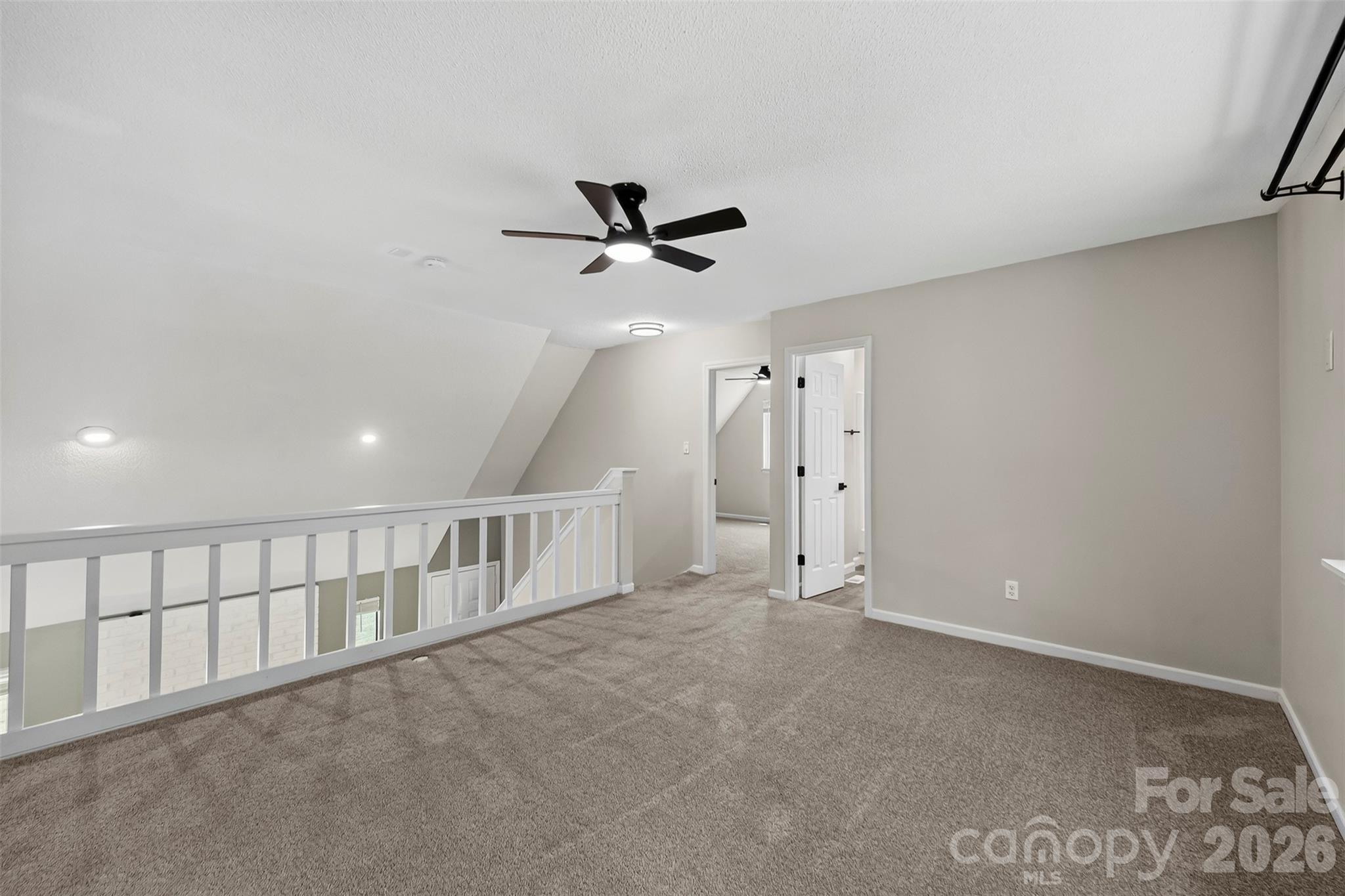 6719 Montezuma Trail Property Photo 21