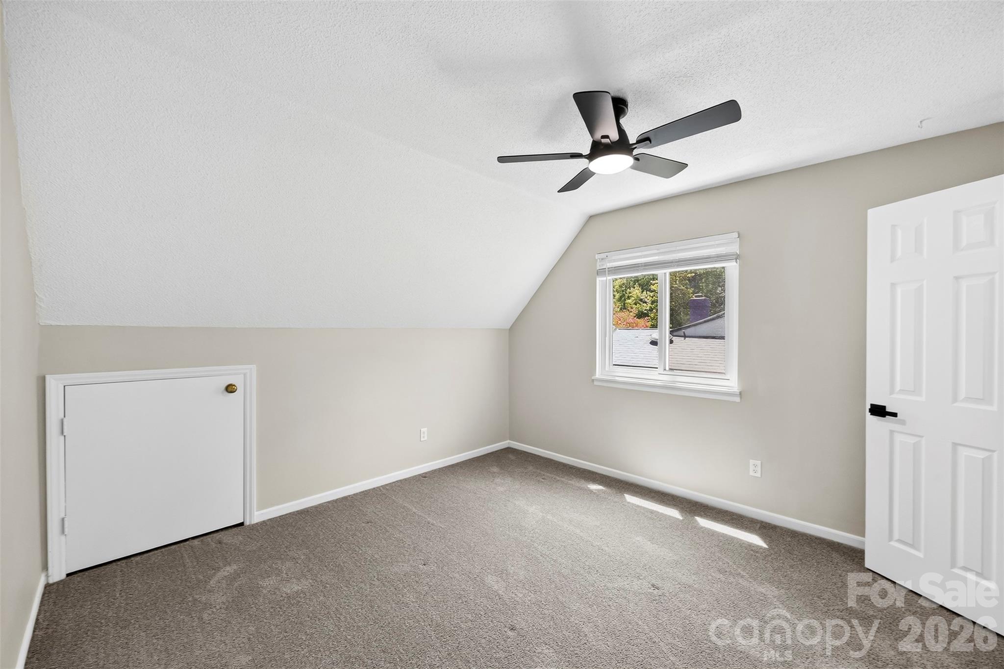 6719 Montezuma Trail Property Photo 23