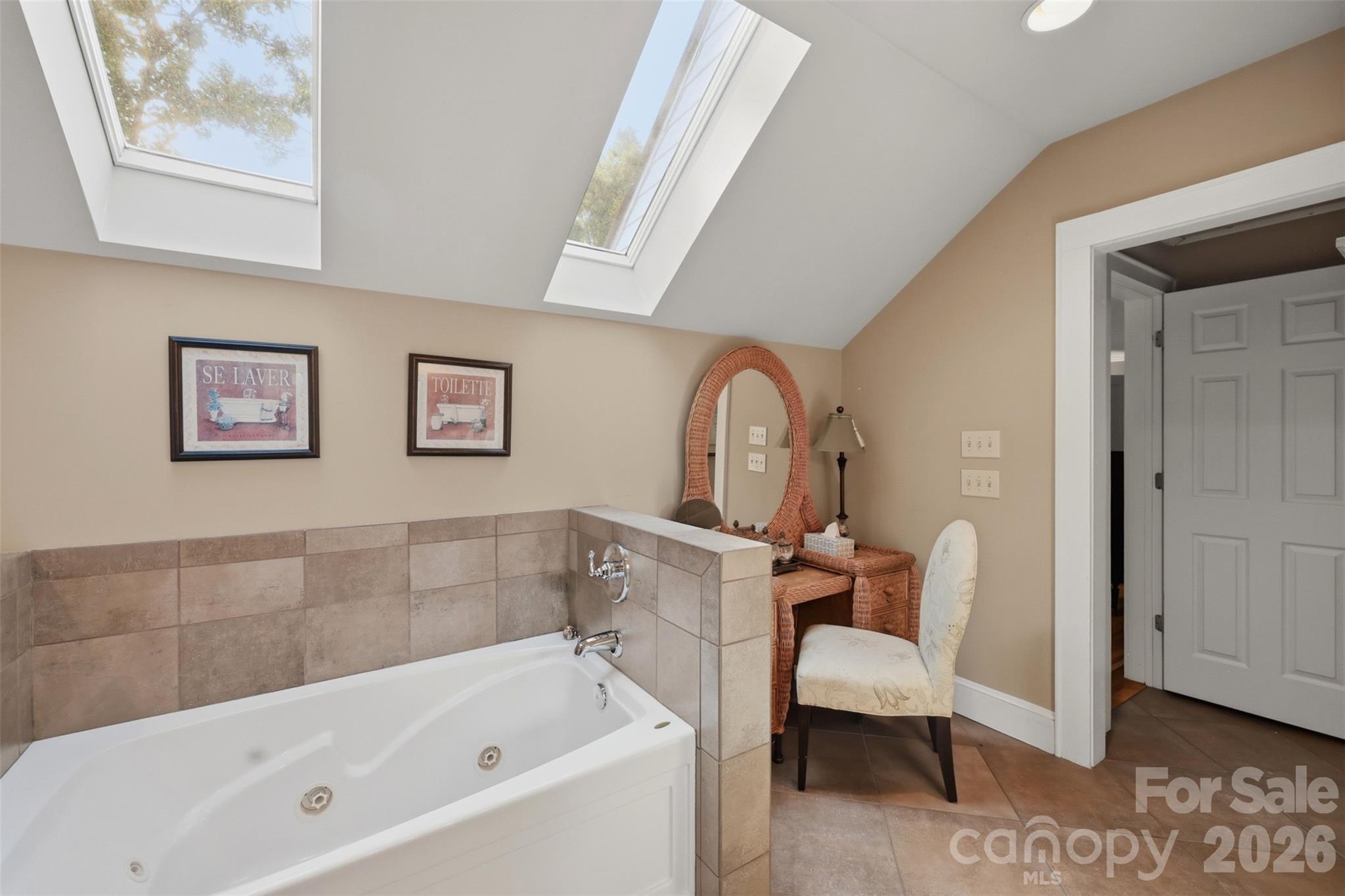 1670 Southwest Boulevard Property Photo 28
