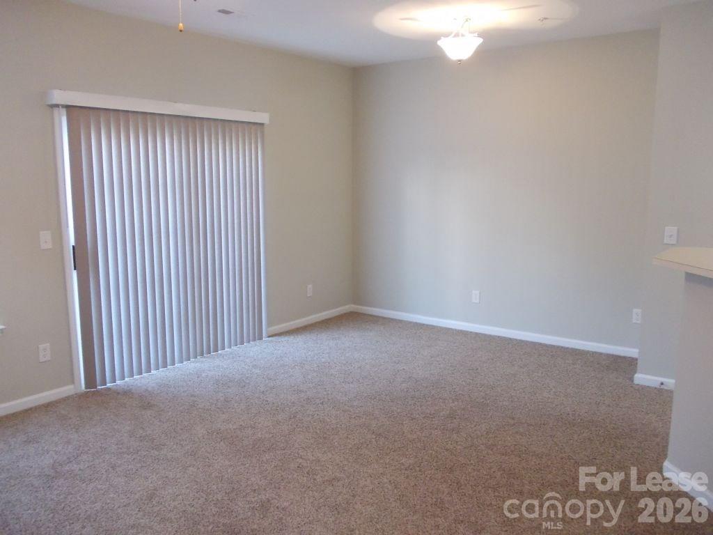 8488 Chaceview Court Property Photo 6