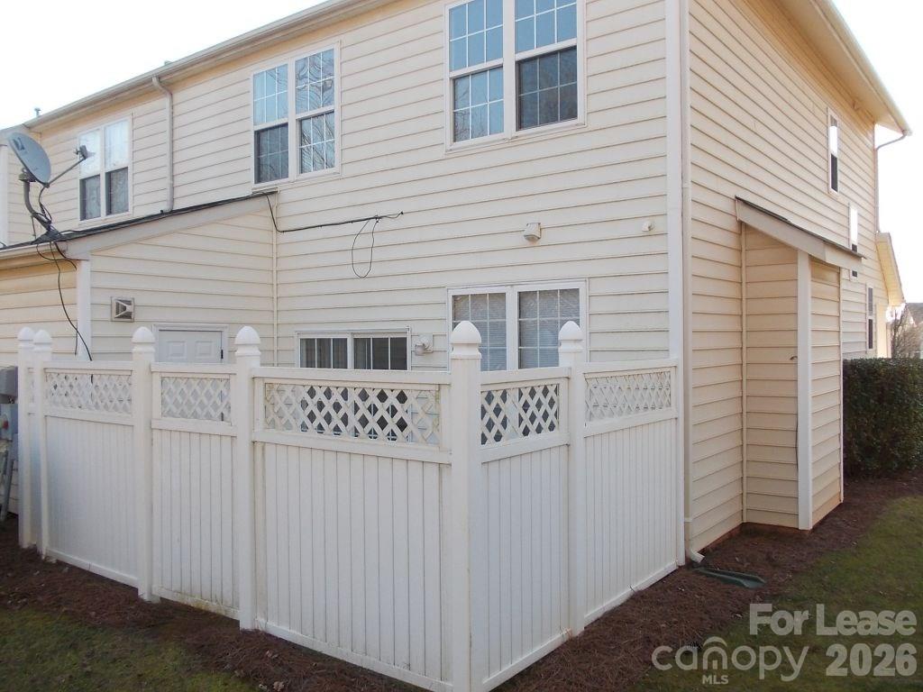 8488 Chaceview Court Property Photo 19