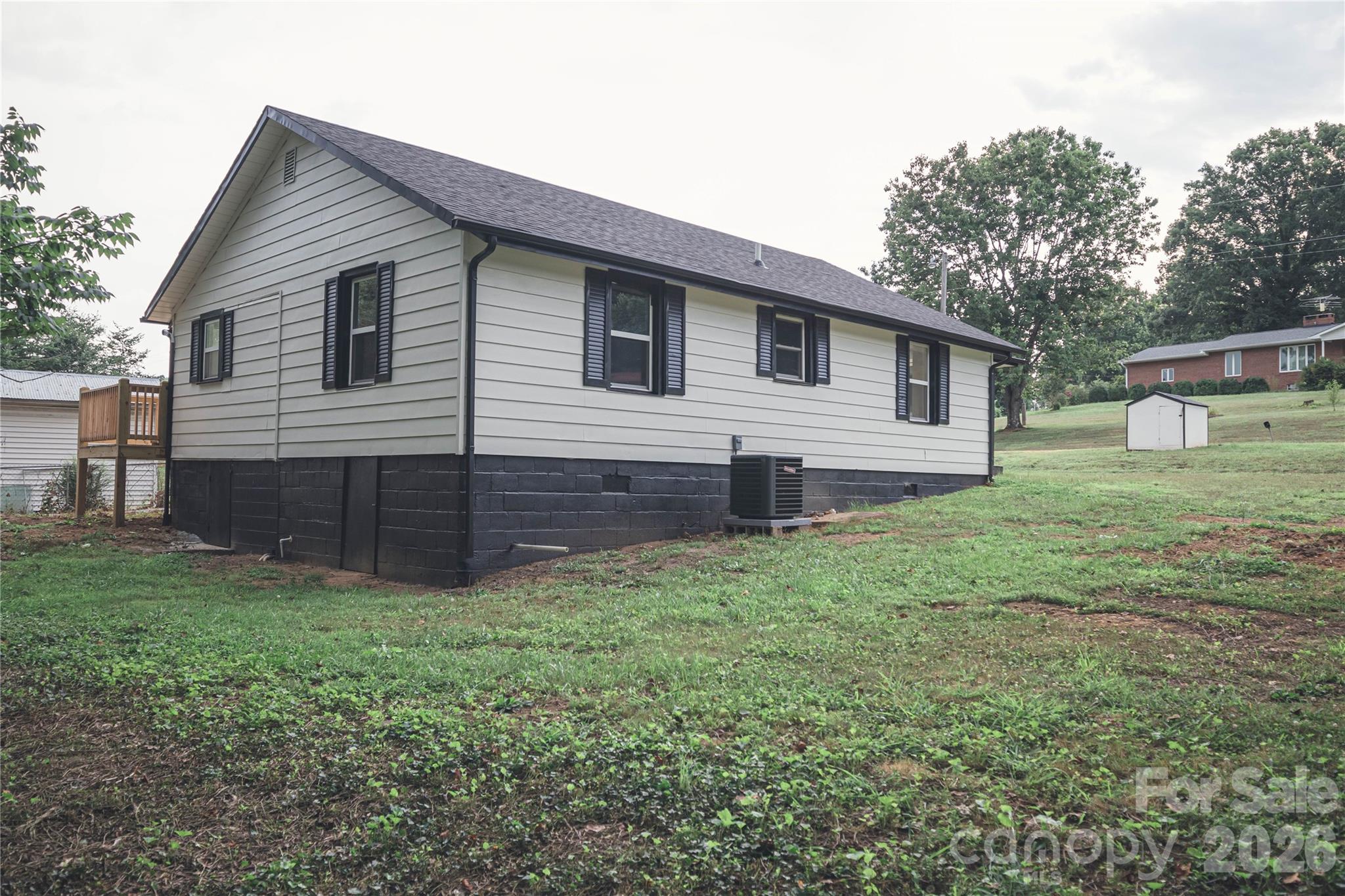 3974 Zero Mull Road Property Photo 3