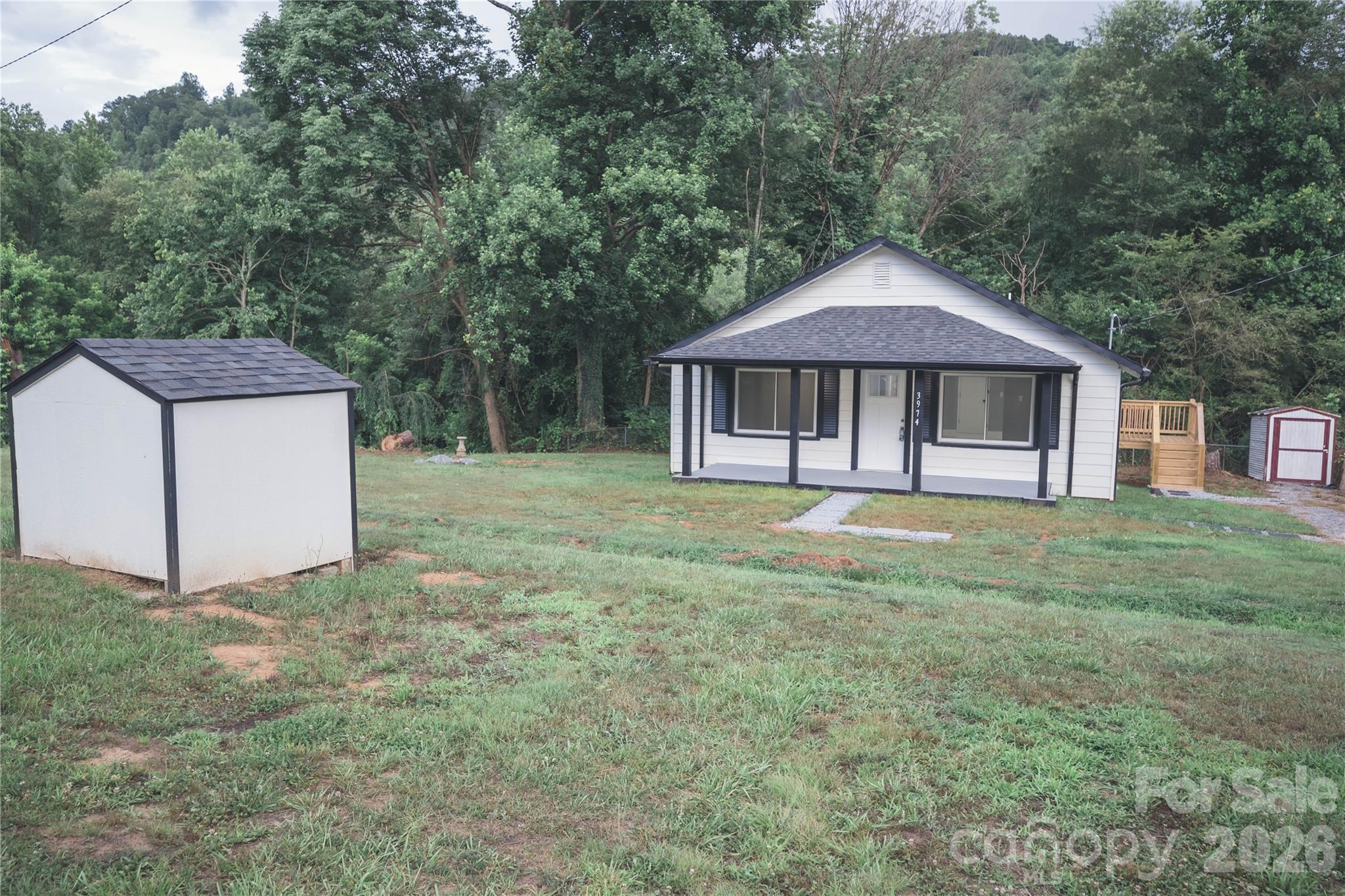 3974 Zero Mull Road Property Photo 5