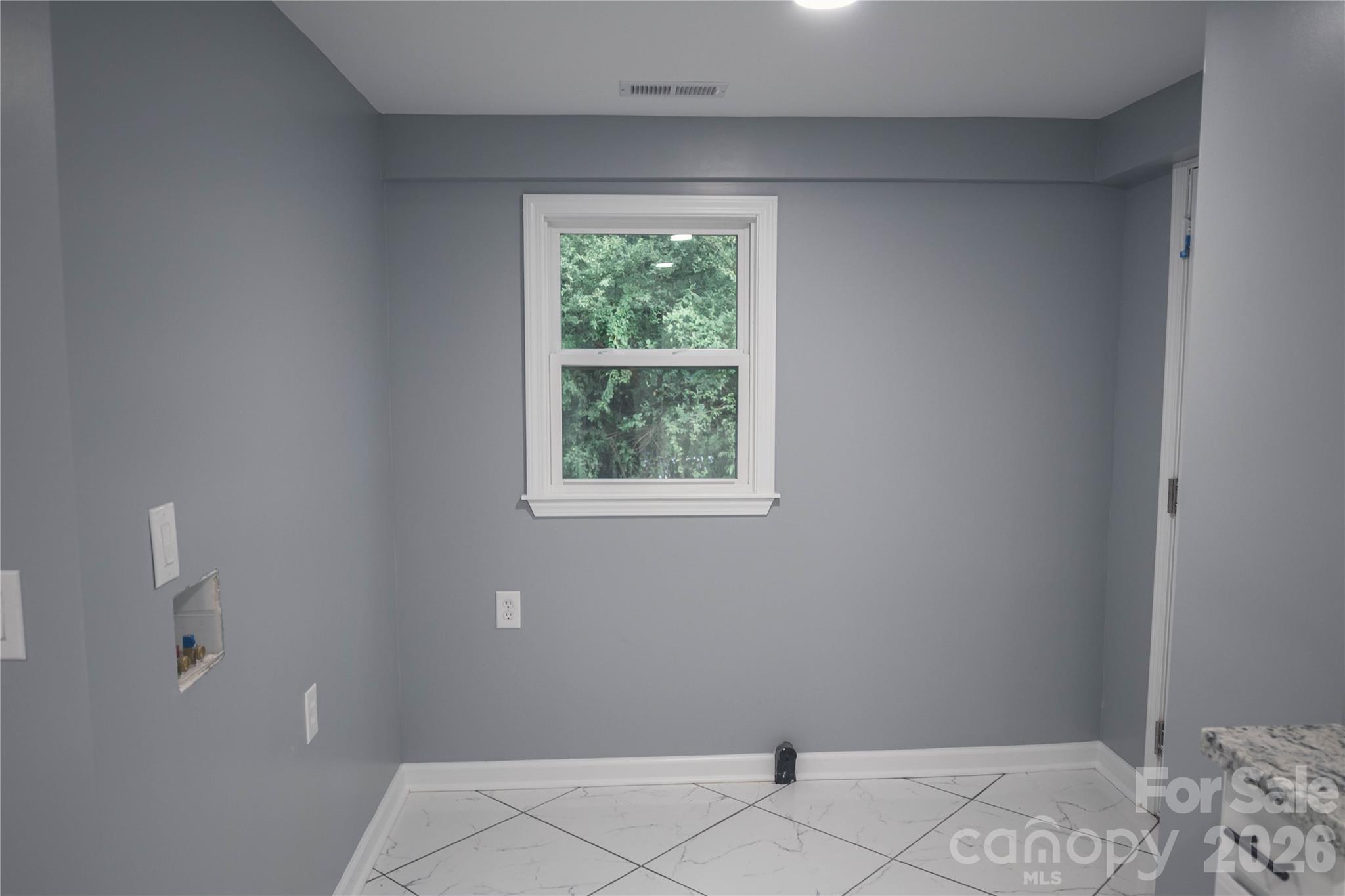3974 Zero Mull Road Property Photo 11