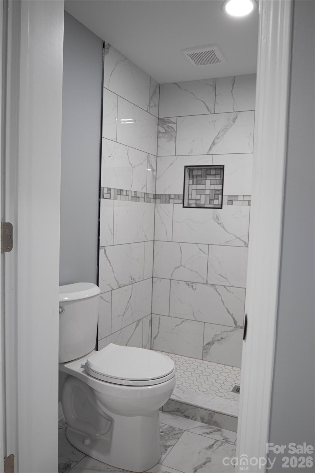 3974 Zero Mull Road Property Photo 15