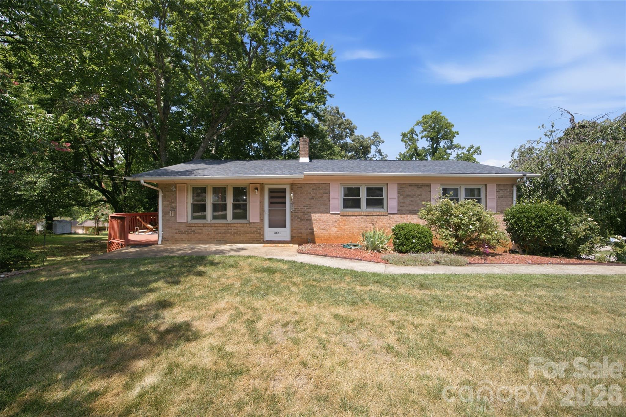 4821 Raleigh Street Property Photo 6